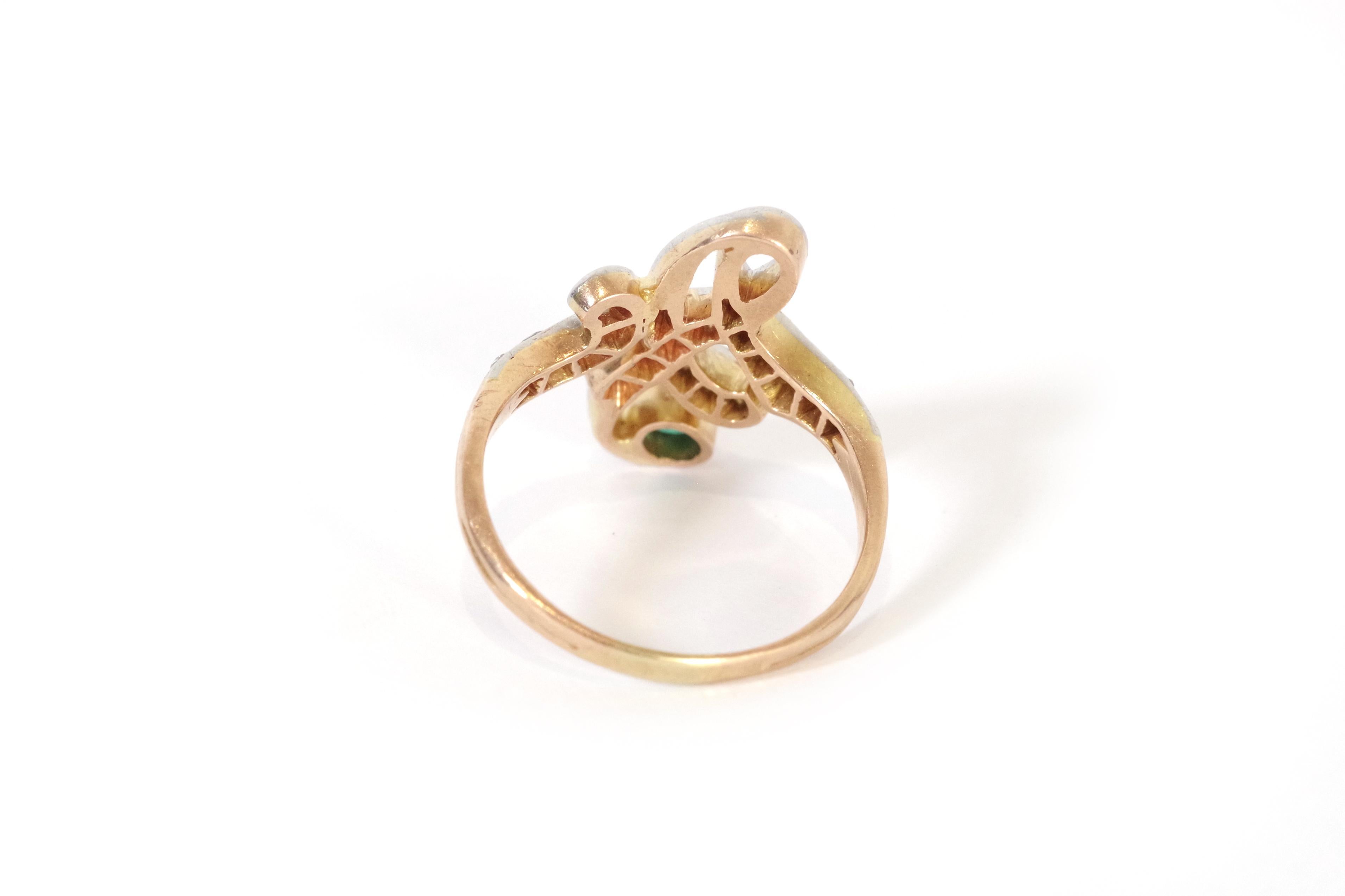 Rose Cut Art Nouveau emerald ring in 18k rose gold, platinum, rose-cut diamonds