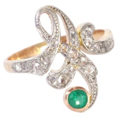 Antique Art Nouveau emerald ring in 18k rose gold, platinum, rose-cut diamonds