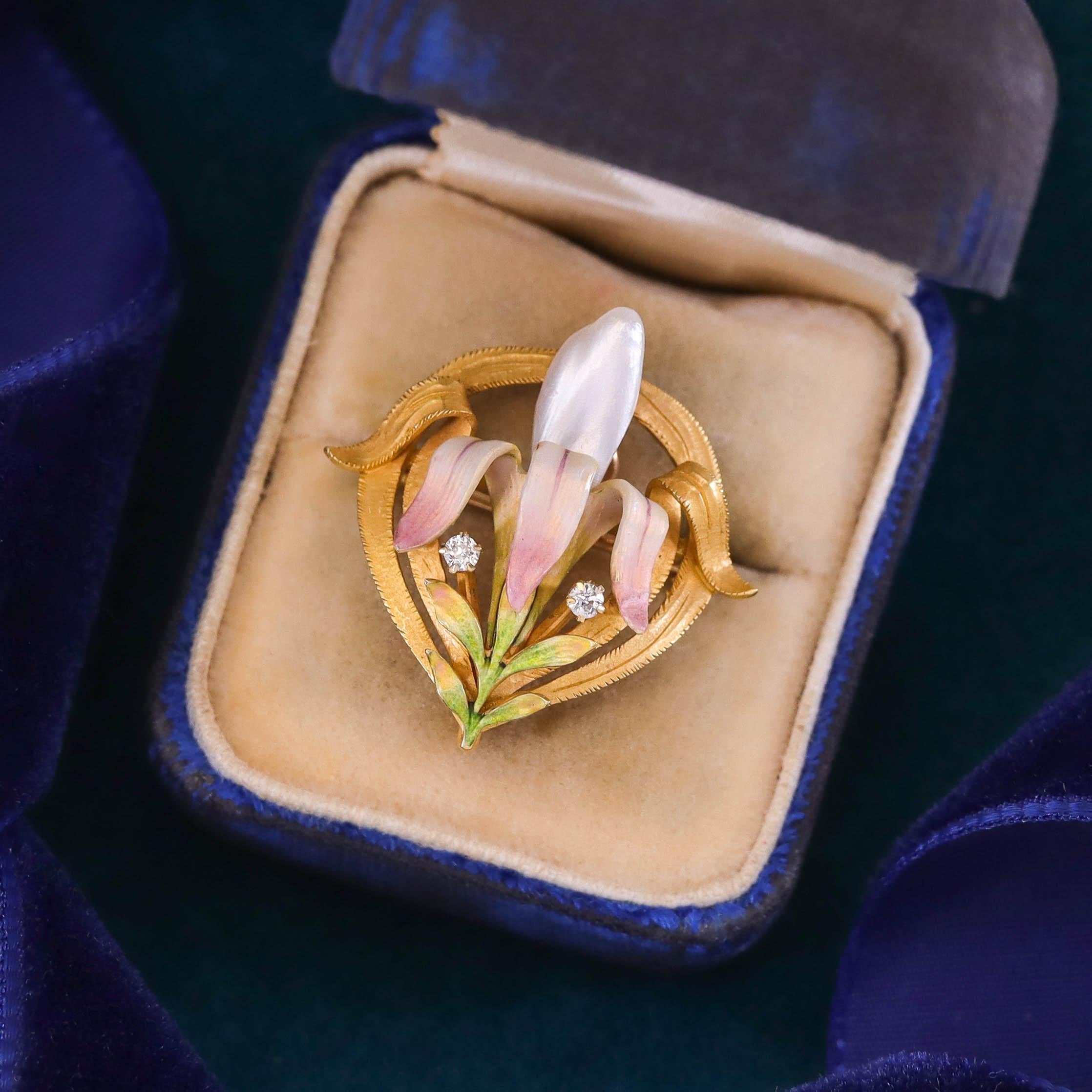 Women's Art Nouveau Enamel Flower Pendant Brooch by Krementz For Sale