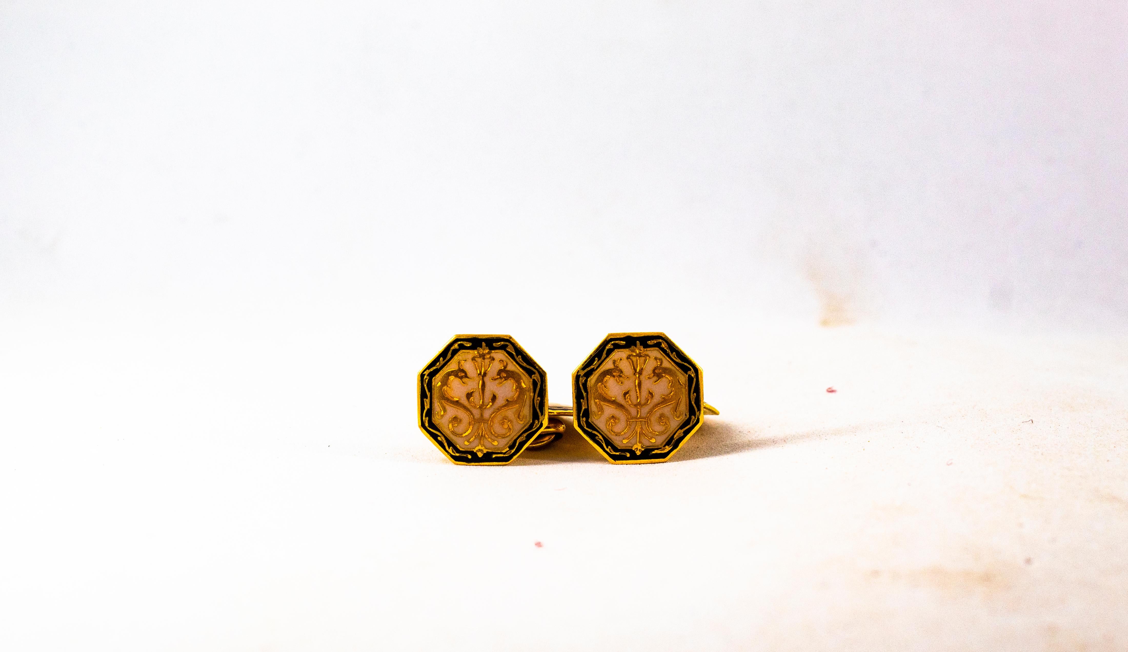 Art Nouveau Enamel Handcrafted Yellow Gold Cufflinks In New Condition In Naples, IT