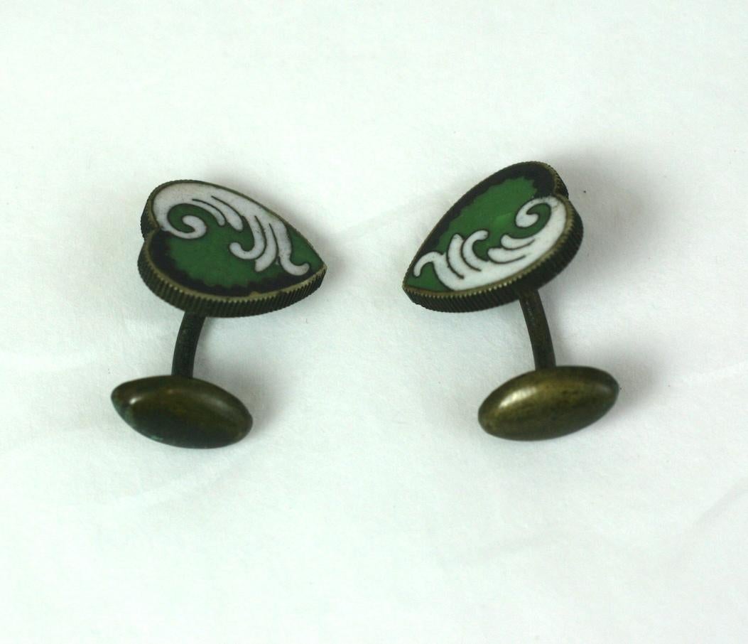 Art Nouveau Enamel Heart Cufflinks In Excellent Condition For Sale In New York, NY