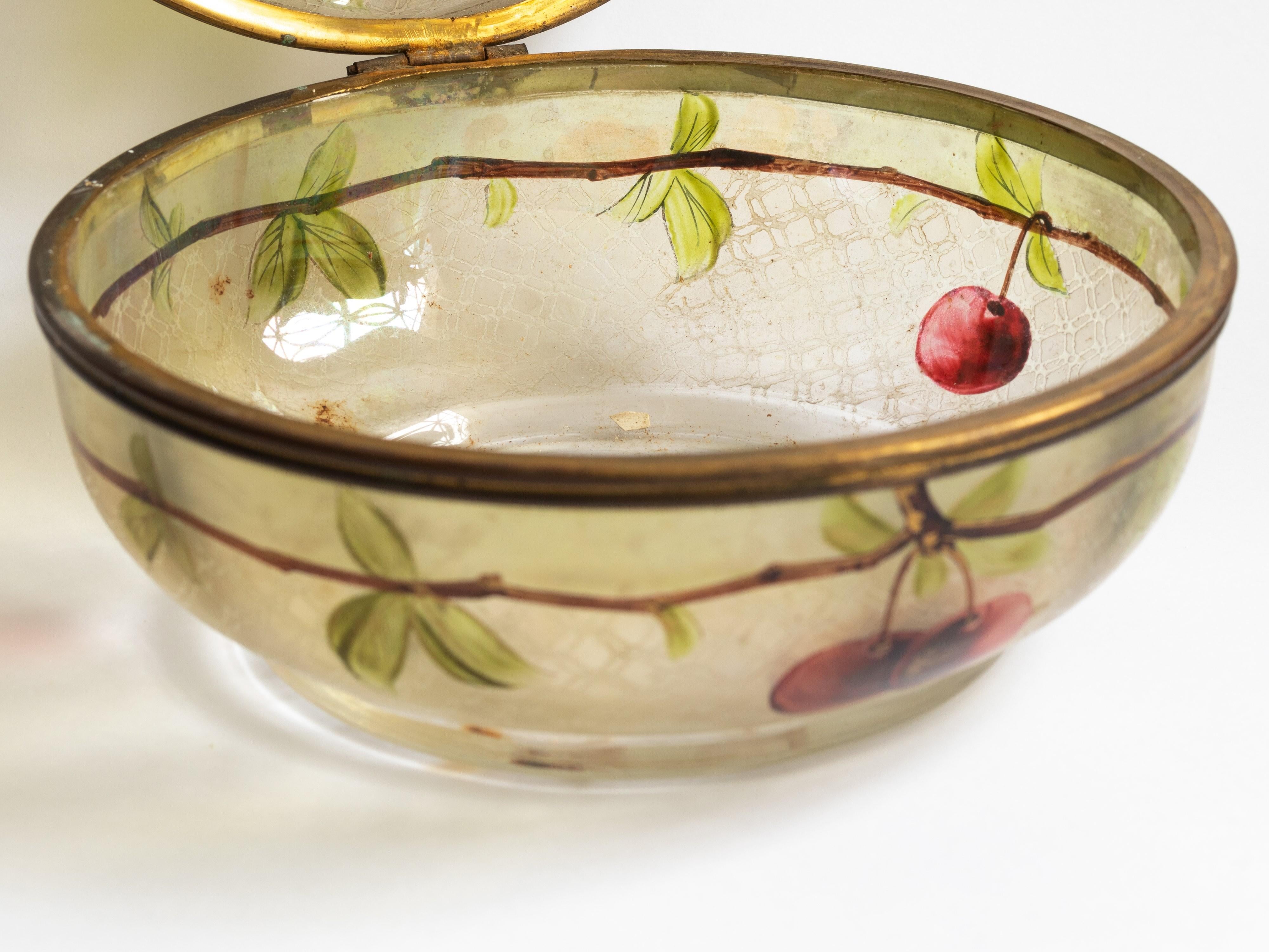 Boîte à bijoux Art Nouveau en verre émaillé, années 1900 en vente 2