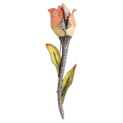 ART NOUVEAU Broche Fleur Tulipe émaillée en or 18Kt avec 5.35 Cwt en diamants