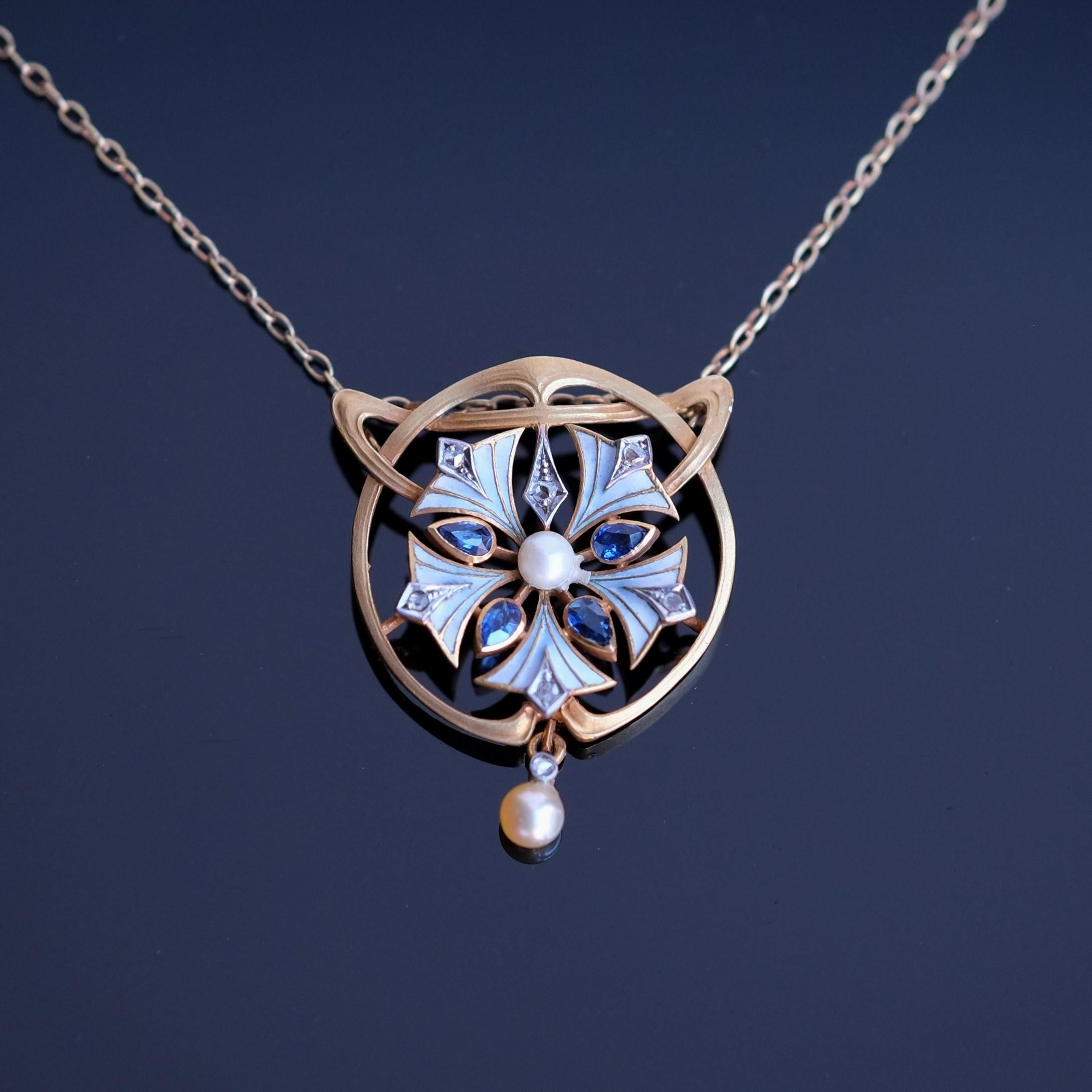 Taille rose Collier Art Nouveau émaux et saphirs en vente