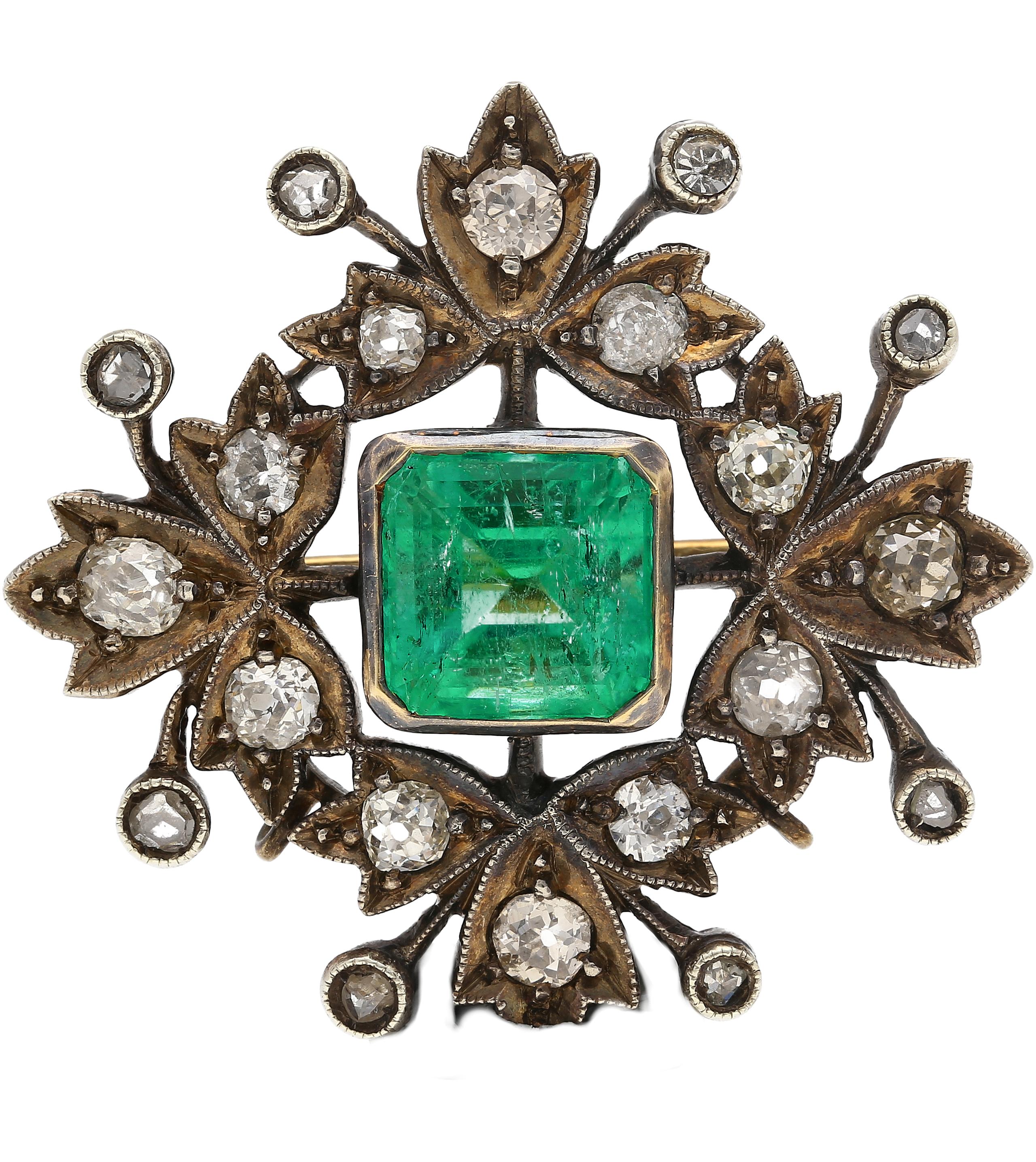 Victorian-Era Brooch 3.12 Carat No Oil Colombian Emerald & Diamond Brooch Pin For Sale 1