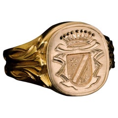 Anello d'oro con sigillo antico dell'epoca Art Nouveau
