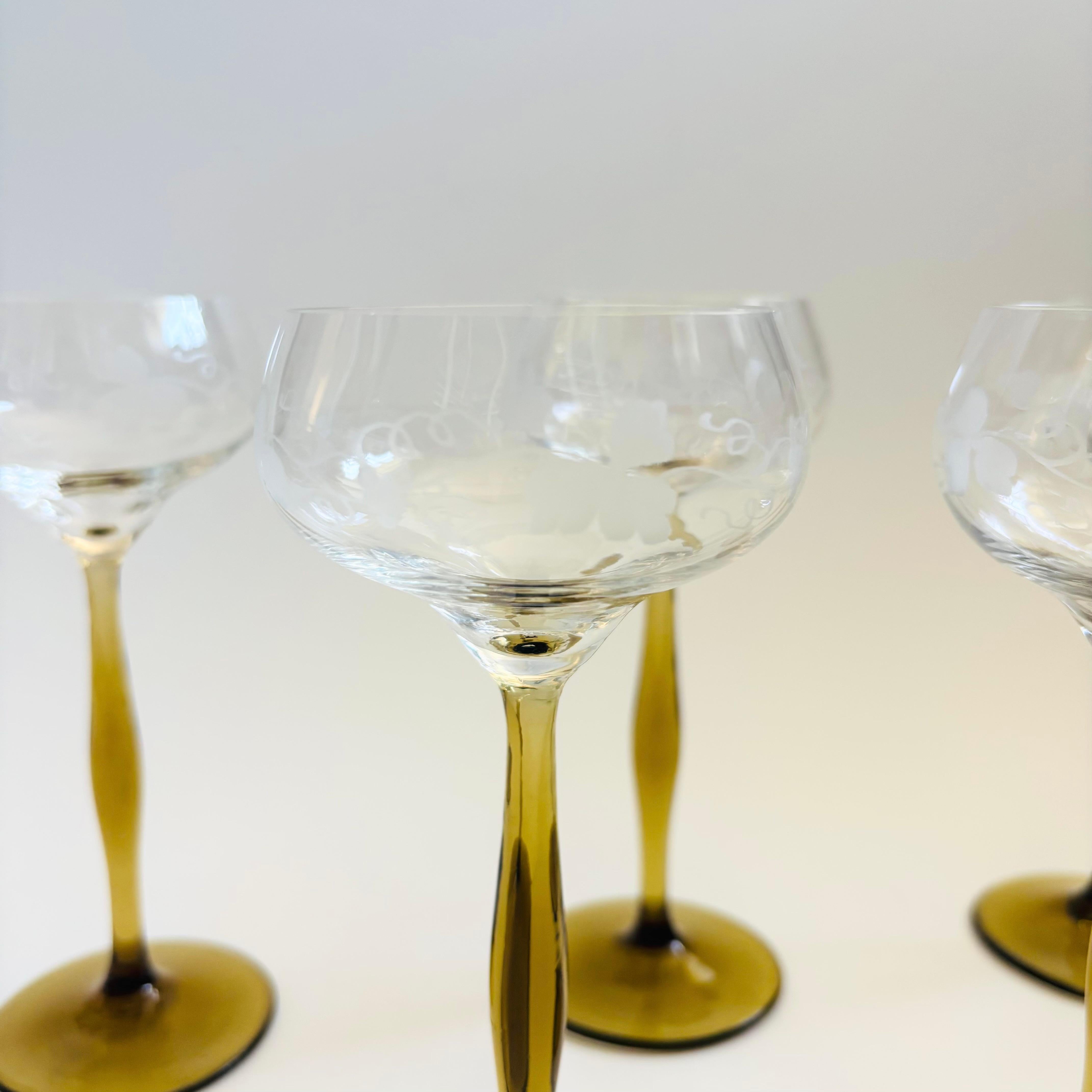 Copas de Champán Art Nouveau Grabadas al Estilo de Peter Behrens - Lote de 5 siglo XX en venta