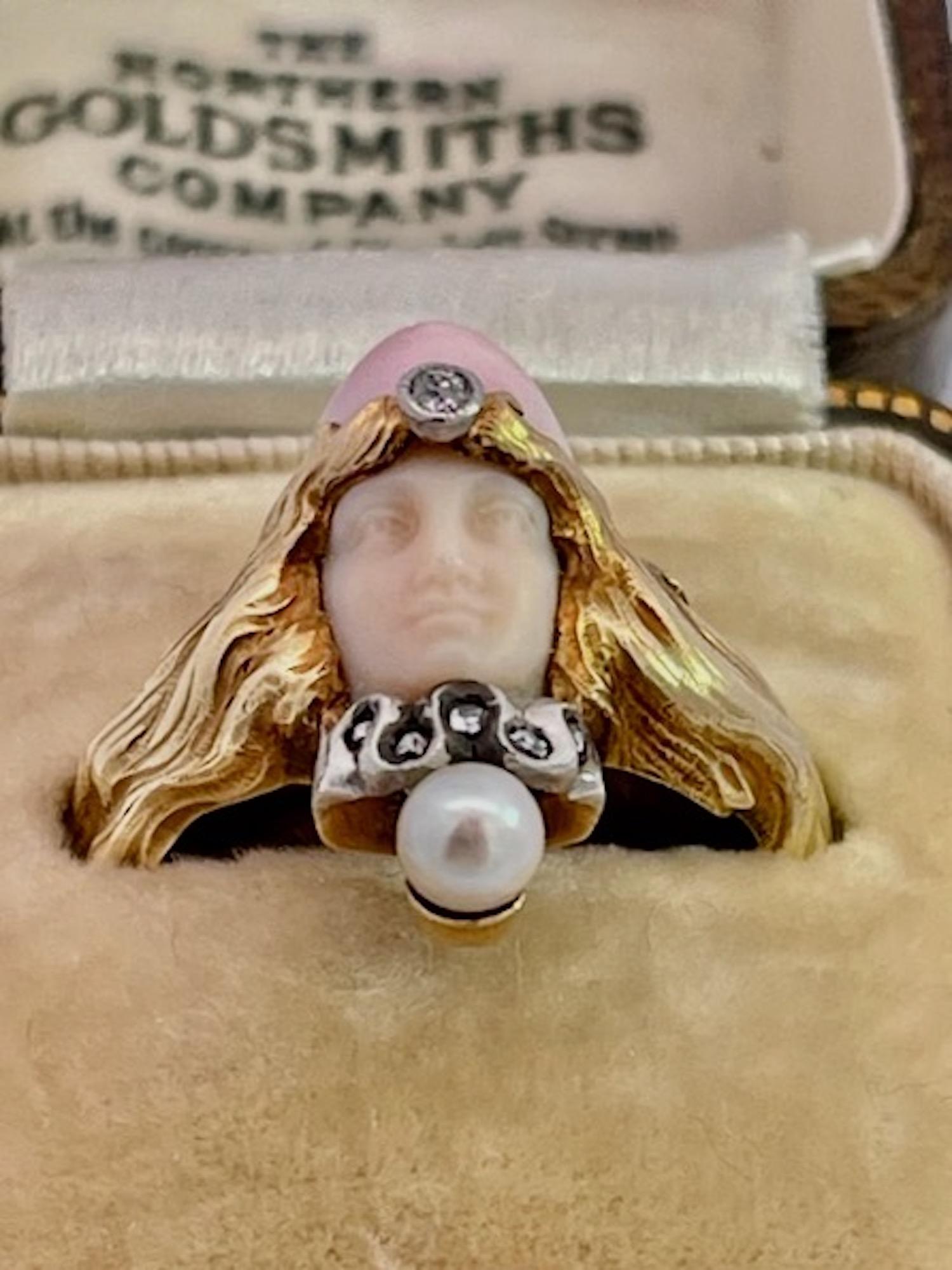 Art Nouveau extremely rare Carved Portrait of a Lady Flowing Hair Ring For Sale 2