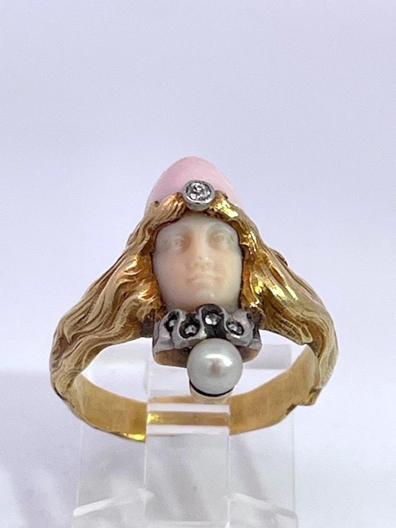 Art Nouveau extremely rare Carved Portrait of a Lady Flowing Hair Ring For Sale 3