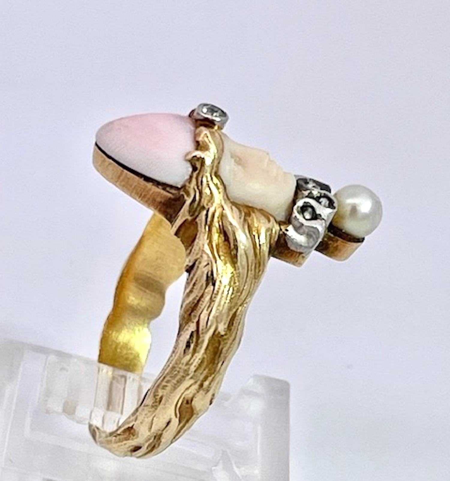Art Nouveau extremely rare Carved Portrait of a Lady Flowing Hair Ring For Sale 4