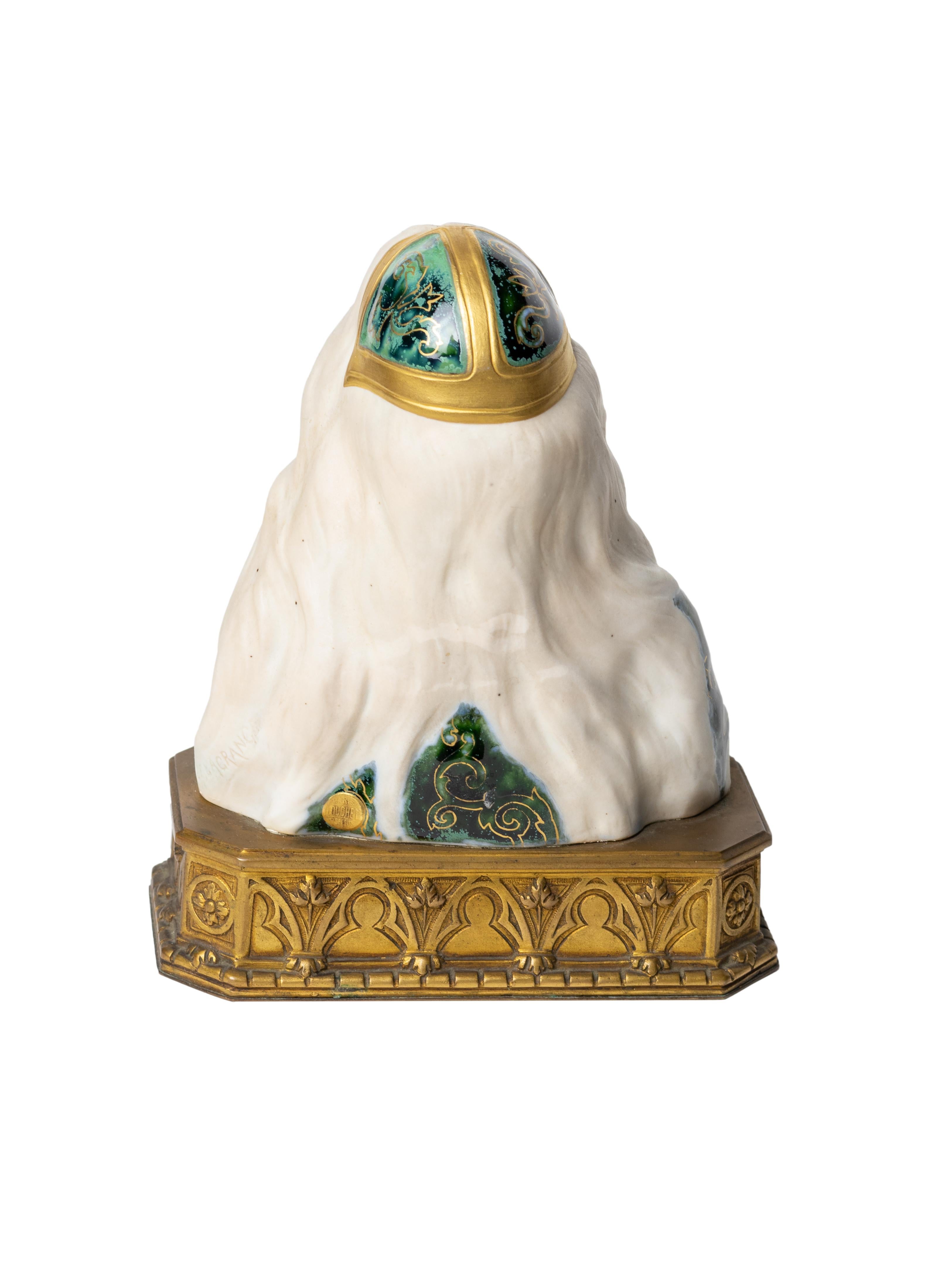 Busto di donna in faience Art Nouveau di Leon Noel Delagrange, 1889 in vendita 2