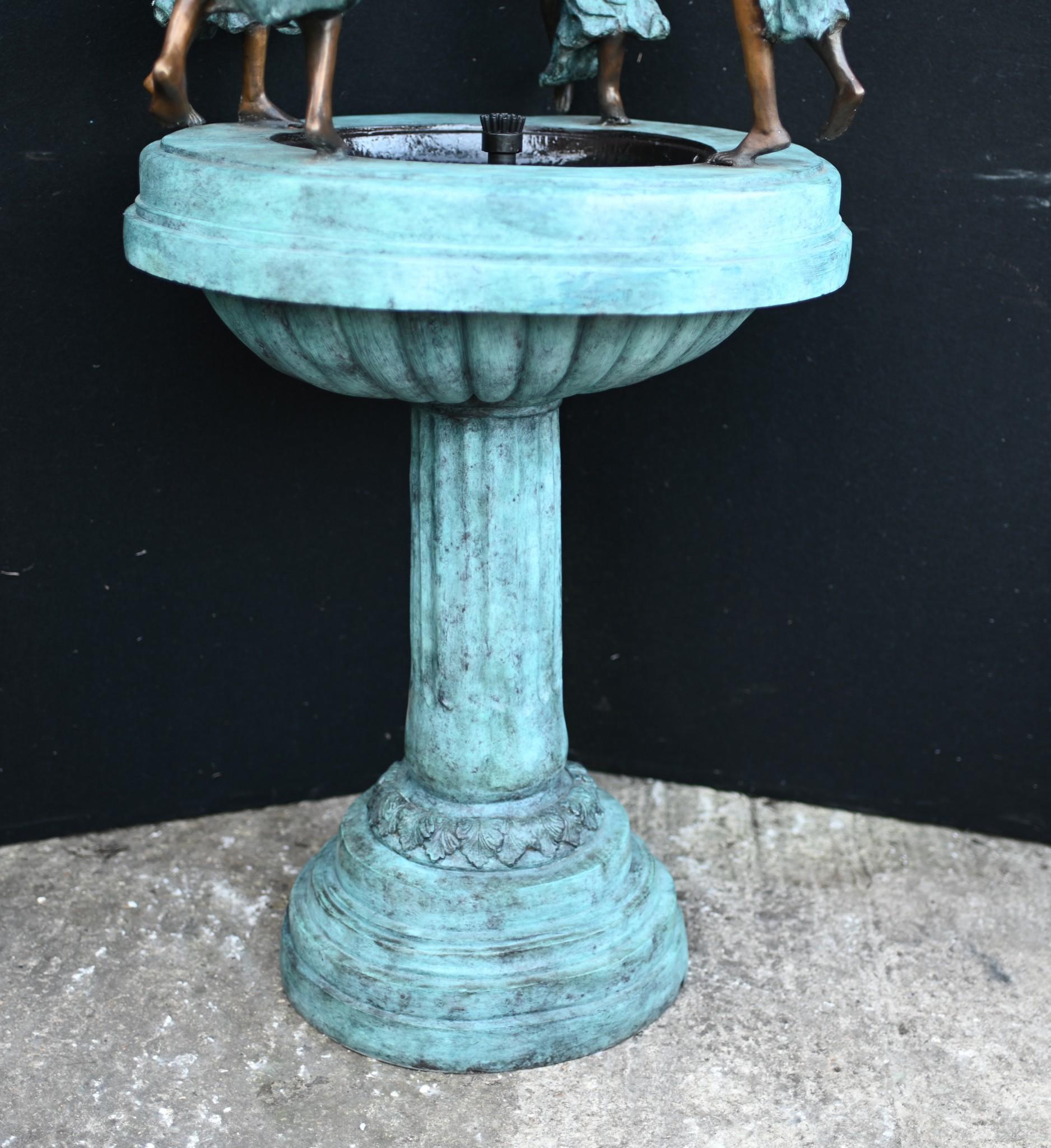 Art Nouveau Fairey Fountain Bronze Garden Water Feature For Sale 6
