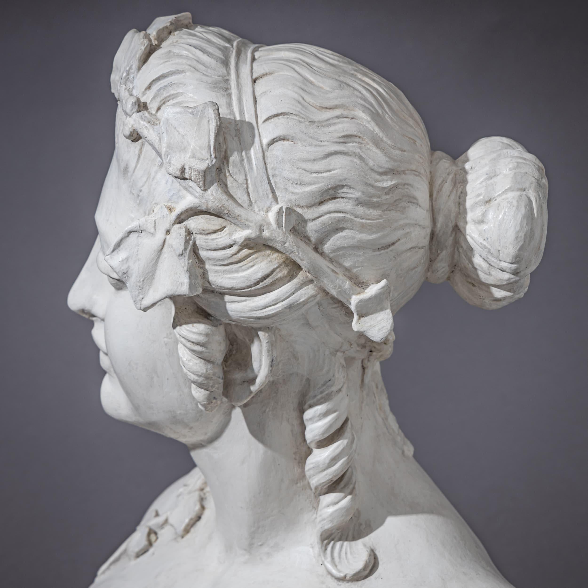 Art Nouveau Female Bust with Vine Leaves, Early 20th Century For Sale 2