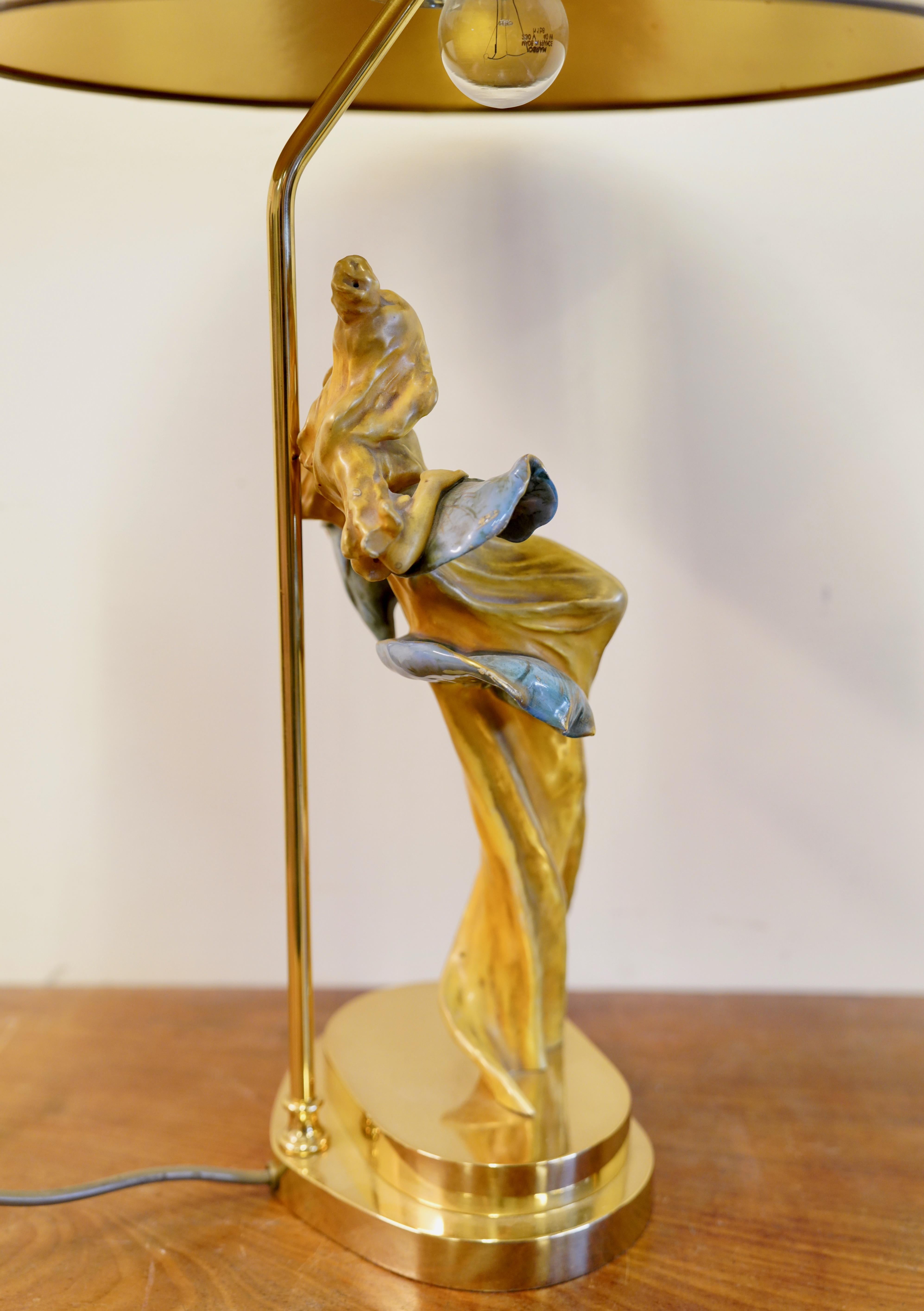Lampe de table Art Nouveau représentant une femme avec des cloches bleues, fin du 20e siècle en vente 6