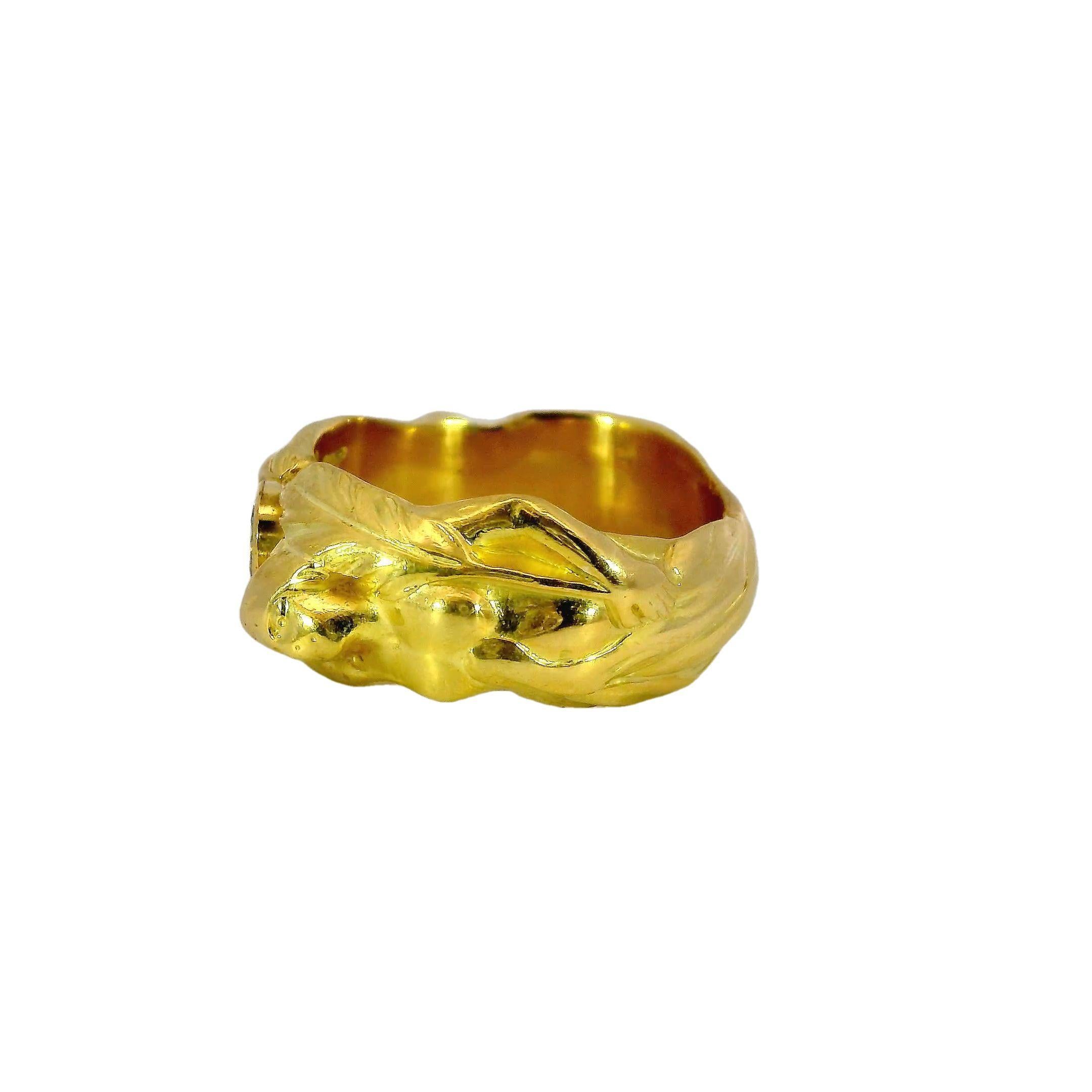 Art Nouveau Figural Woman Ring Made in 18K Gold with Diamond Center 1