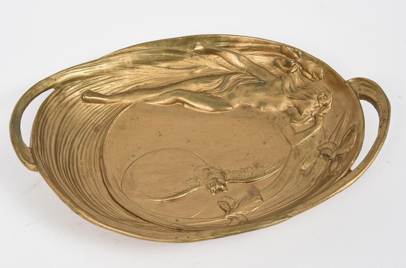 Art Nouveau Figural Nude Woman with Owl and Moon Floral Tray For Sale 1