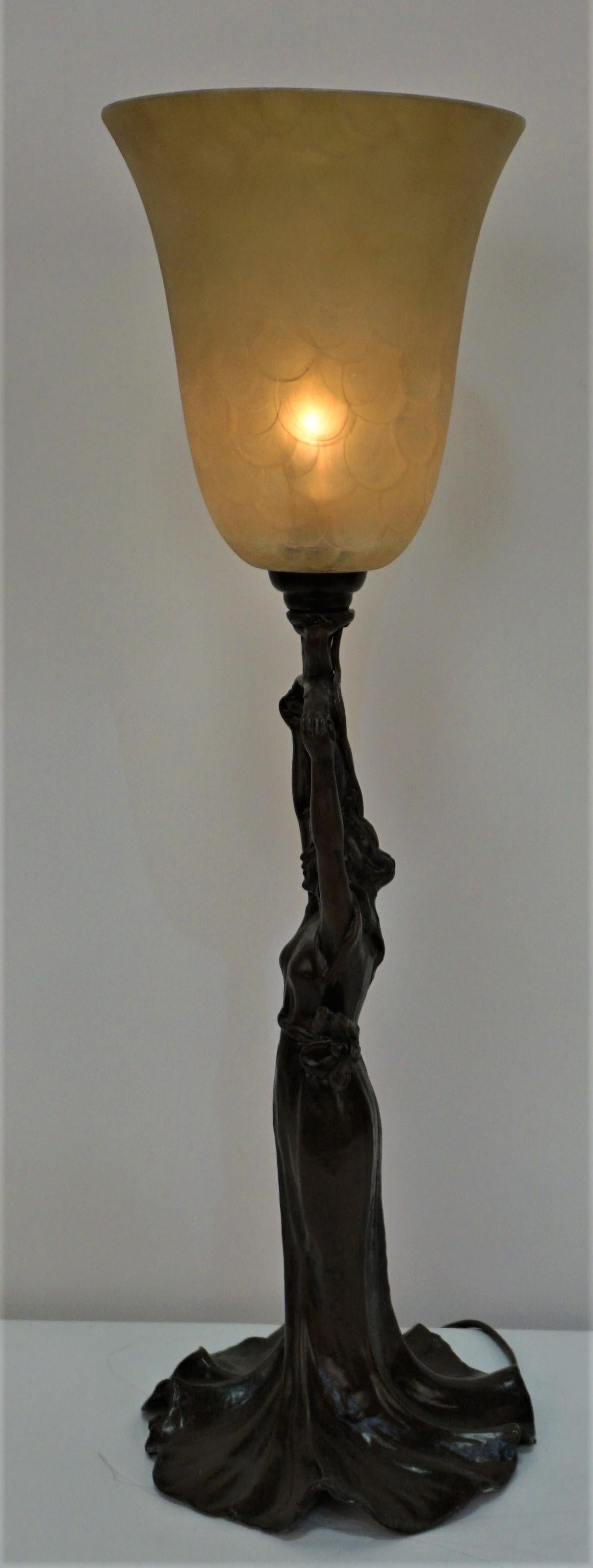  Art Nouveau Figural Young Female Table Lamp  In Good Condition In Fairfax, VA