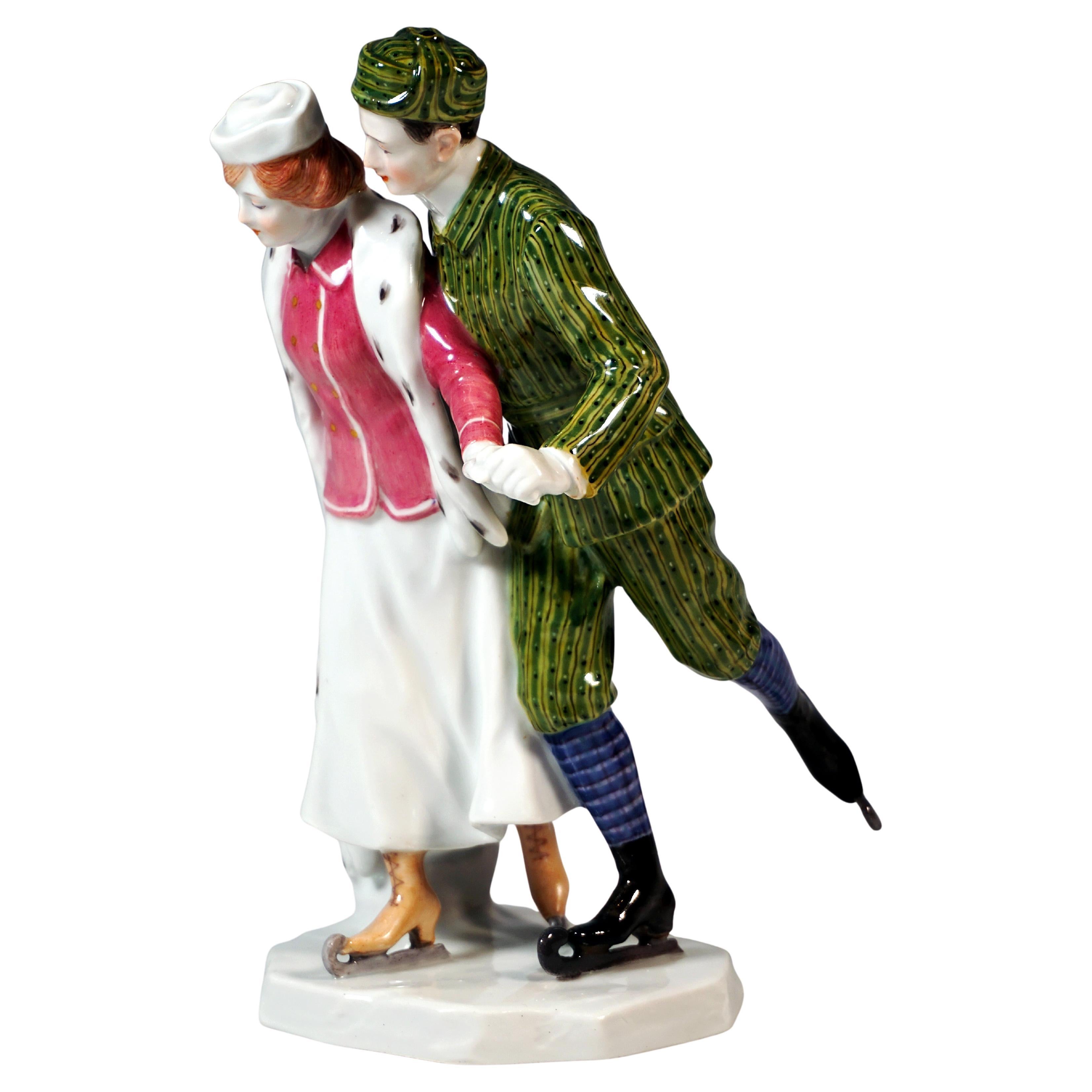 Groupe de figurines Art nouveau "Ice-Scaters", par Alfred Koenig, Meissen Allemagne, 1910