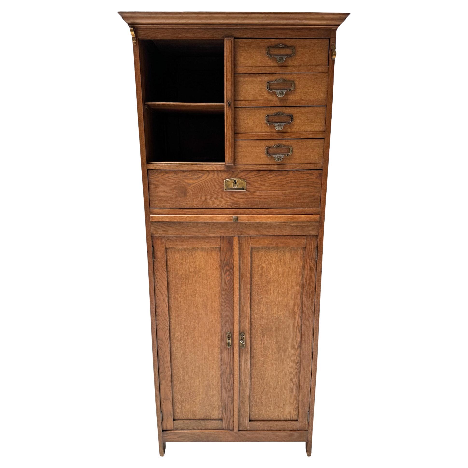 Meuble de rangement ou bibliothèque Art Nouveau, années 1900