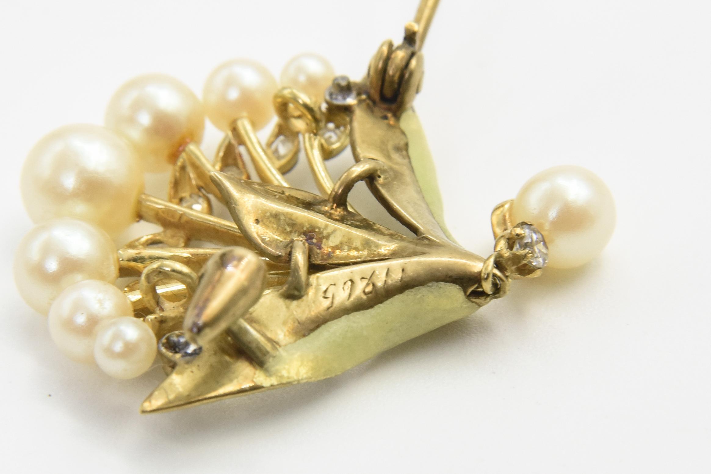 Art Nouveau Floral Enamel Pearl and Diamond 18k Gold Brooch Pendant For Sale 3