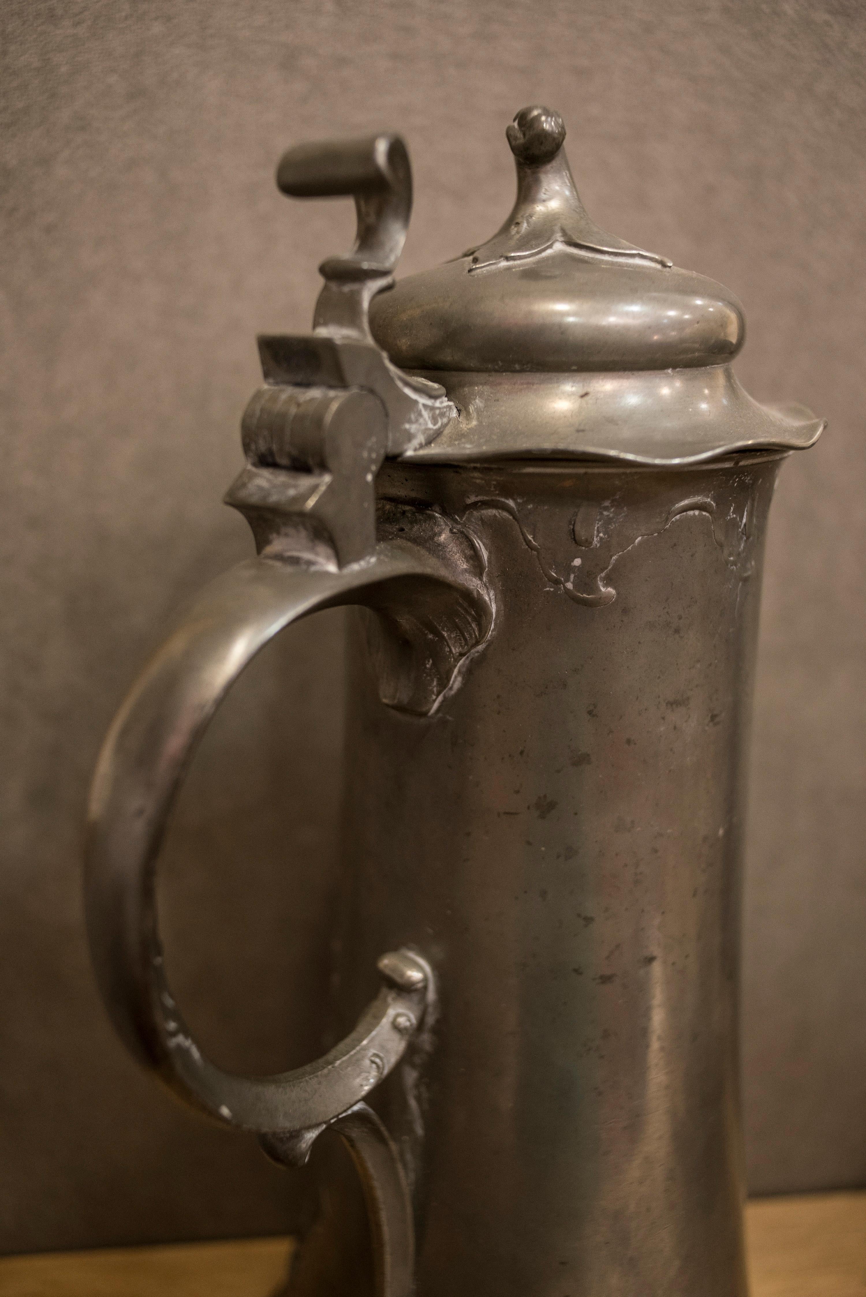 Art Nouveau German Tankard Floral Motif Pewter Kayserzinn , Initials , Marks 1