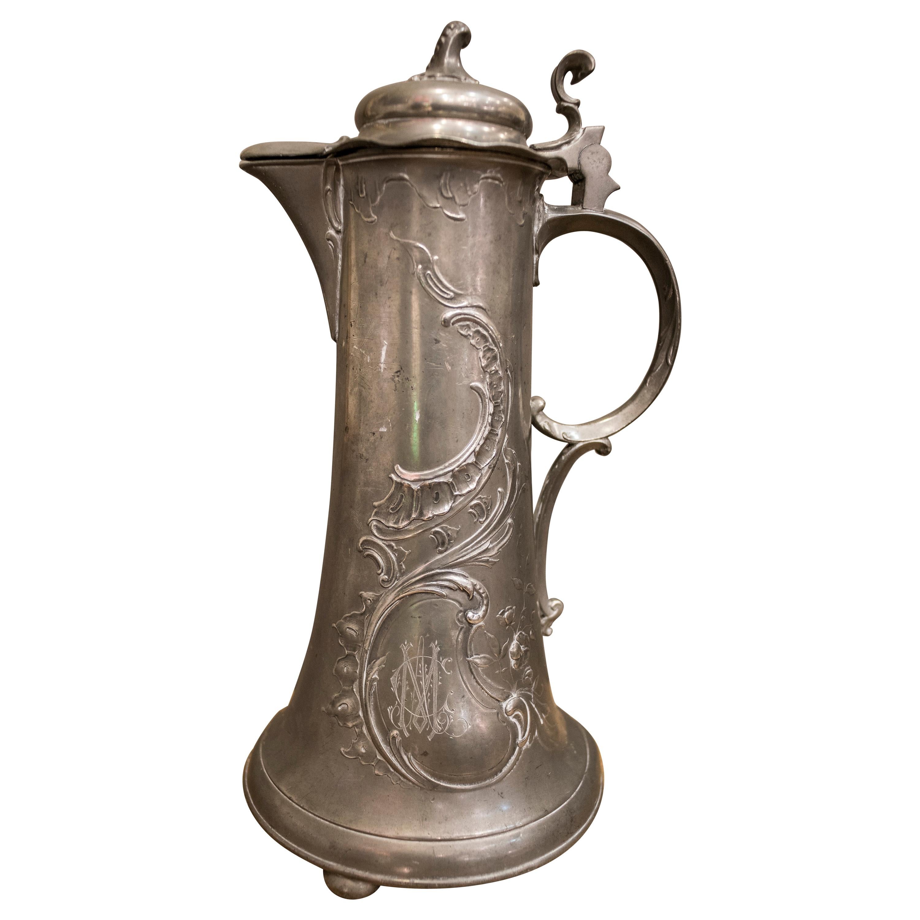 Kayserzinn Tankard Art nouveau allemand en étain à motifs floraux, initiales, marques