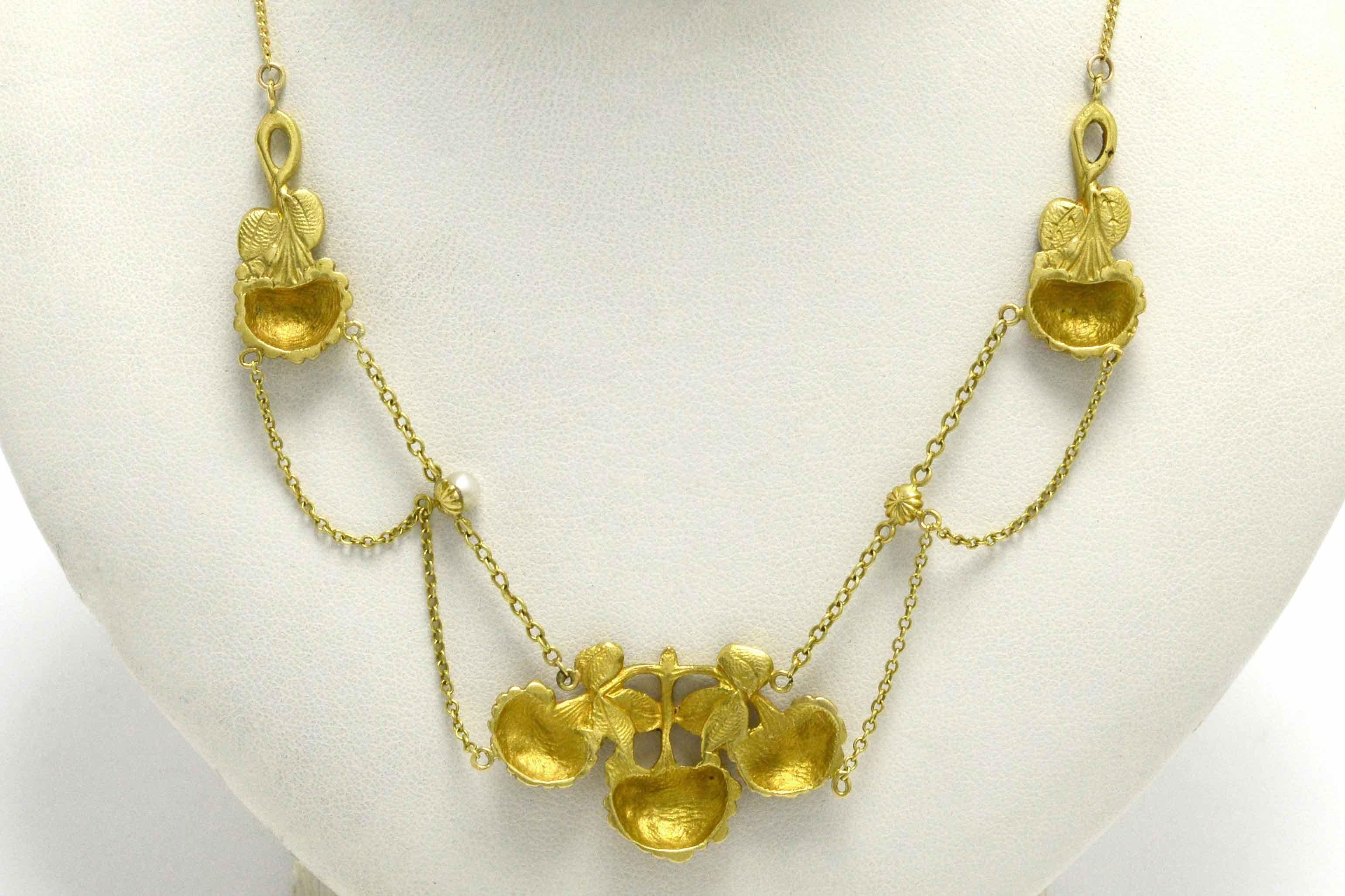 Round Cut Art Nouveau Floral Necklace Seed Pearl 19 Karat Gold Antique Festoon Swags