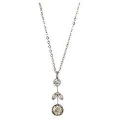 Art Nouveau Floral Platinum Pendant with diamonds, early 20th century.