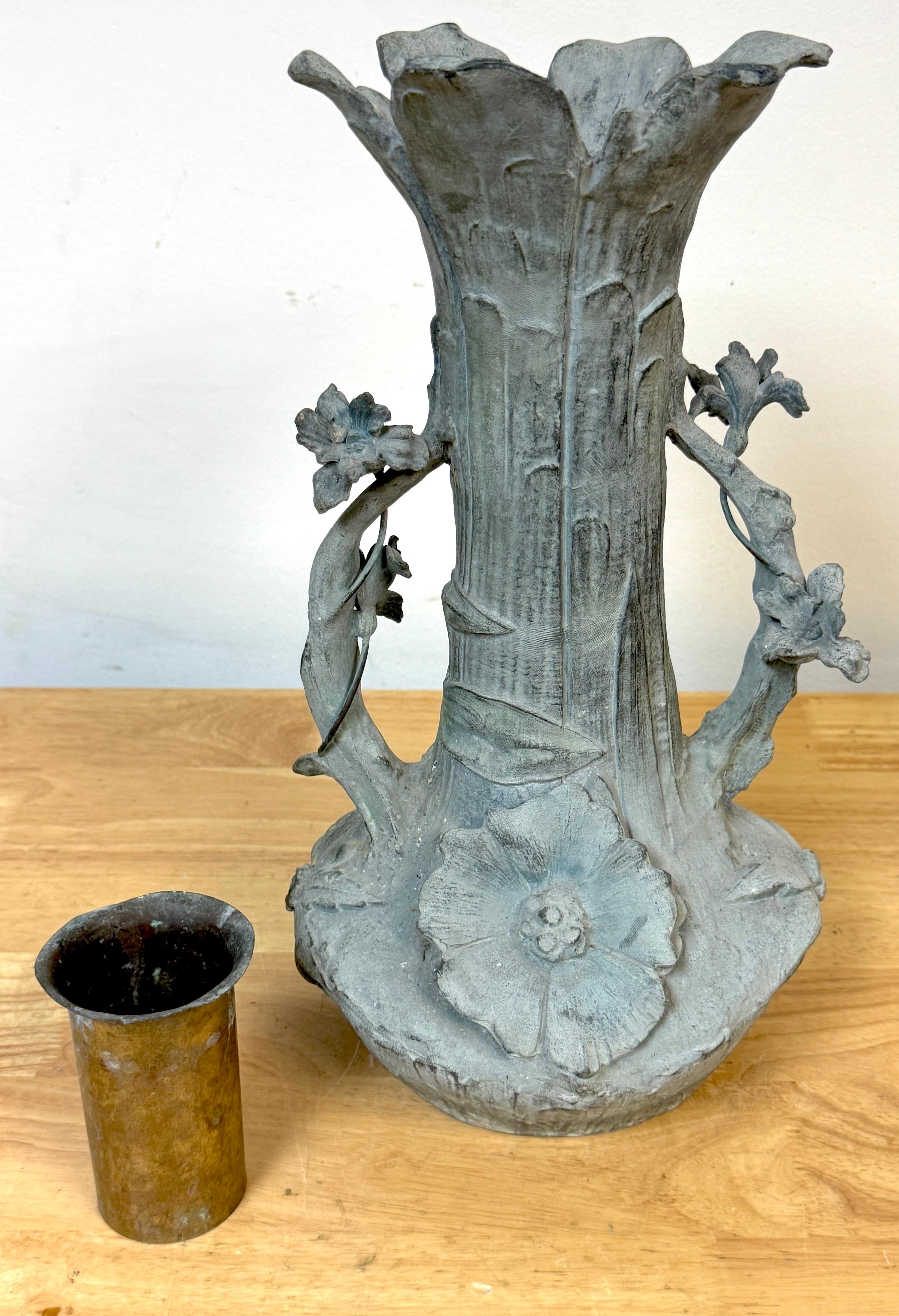 Art Nouveau Floral Relief Vase in Cast Zinc, Attributed to Kayserzinn, C. 1900s For Sale 8