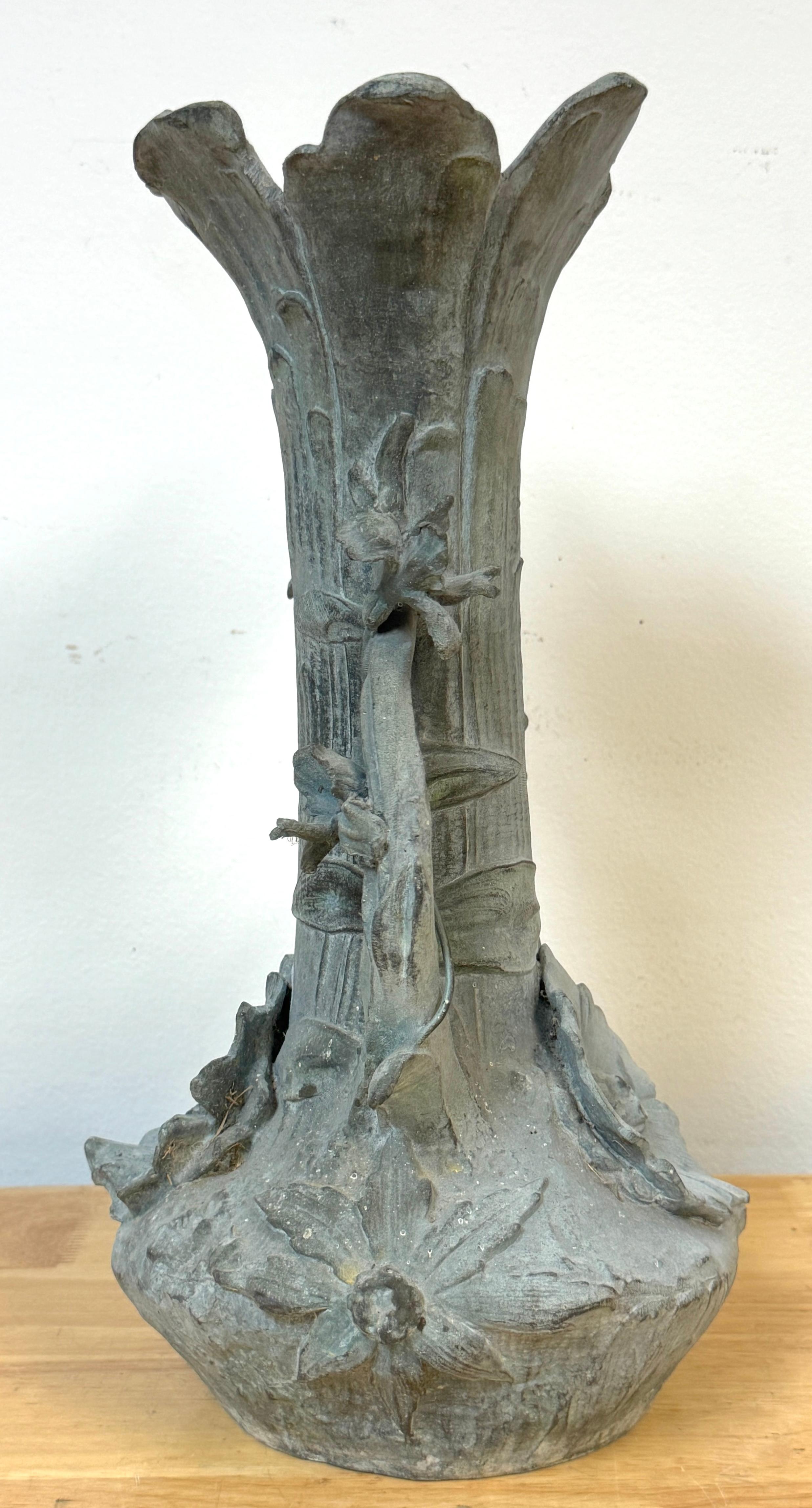 Art Nouveau Floral Relief Vase in Cast Zinc, Attributed to Kayserzinn, C. 1900s For Sale 3