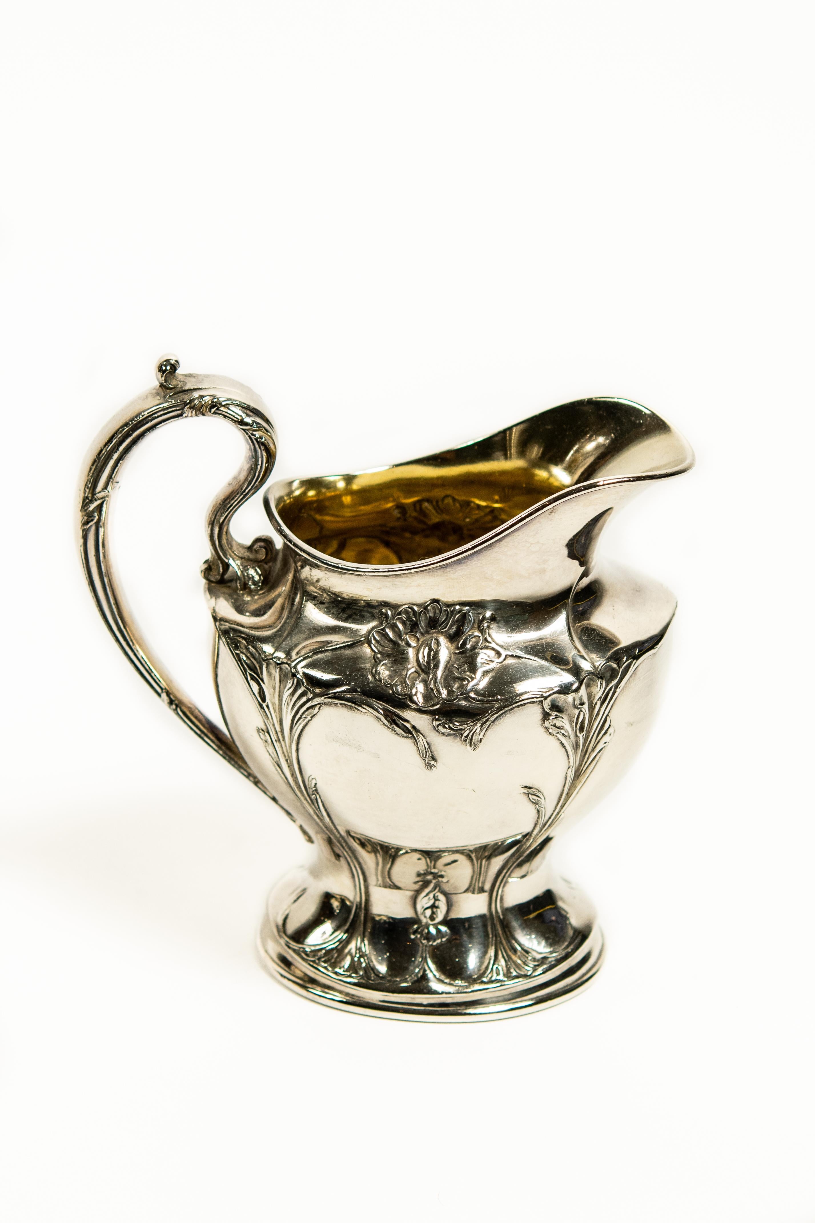 Art Nouveau Floral Silver Plate Tea and Coffee Service Set and Tray by Pairpoint 4