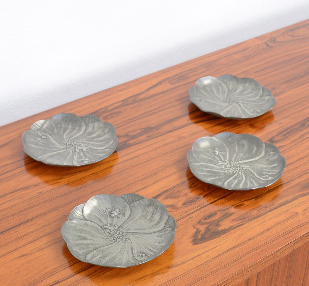 Jugendstil-Schmucktabletts in Blumenform Hugo Leven, Kayser & Sohn im Angebot 1