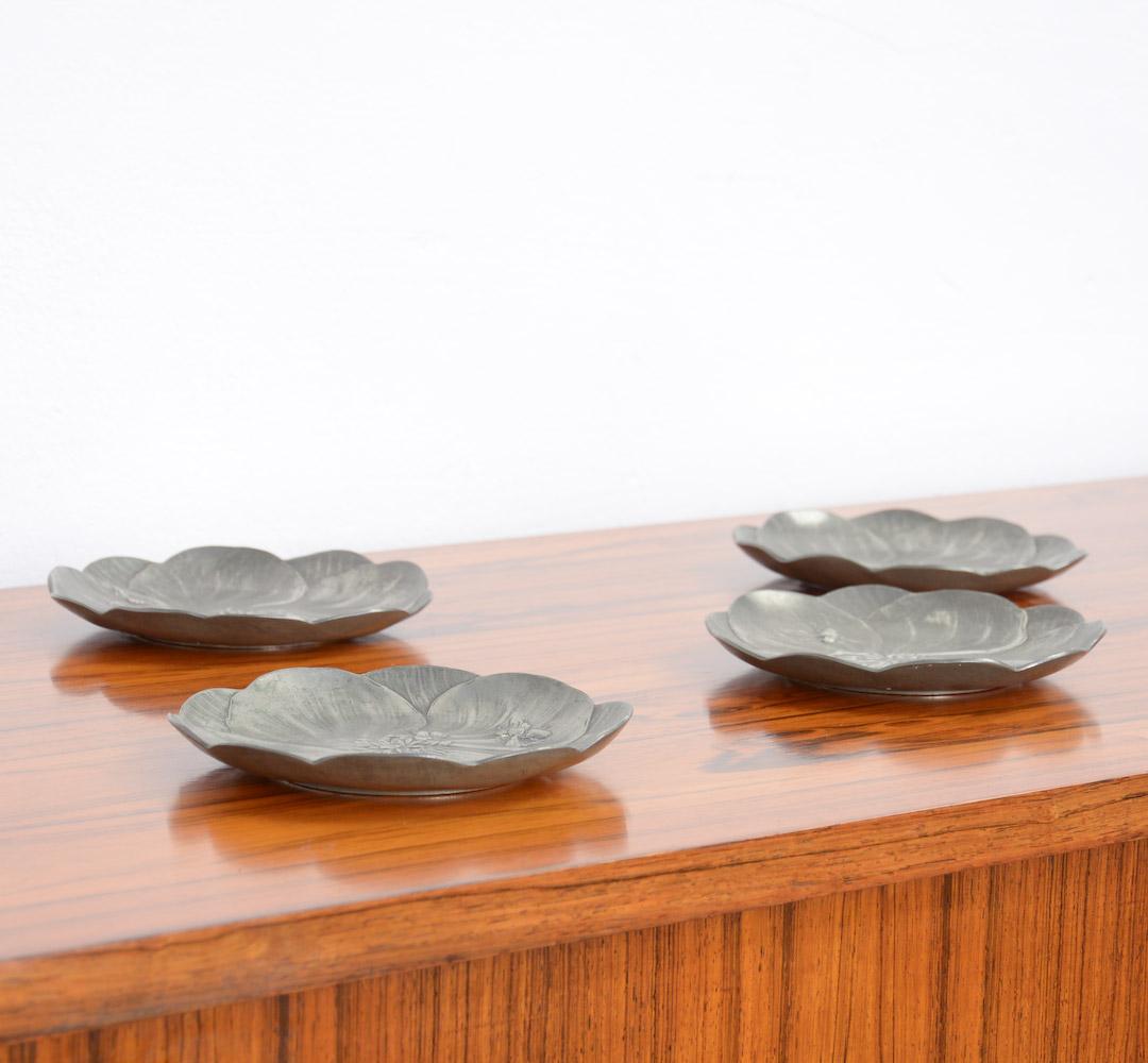 Jugendstil-Schmucktabletts in Blumenform Hugo Leven, Kayser & Sohn im Angebot 2