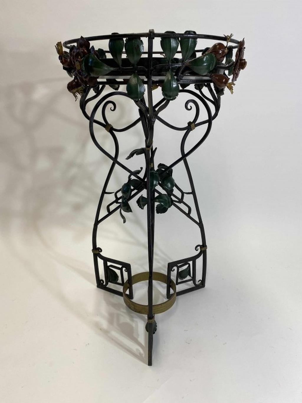 Early 20th Century Art Nouveau Forged Flower Stand For Sale