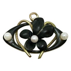 Art Nouveau Forget-Me-Not Flower Pearl Enamel Pendant Necklace 14 Karat Gold