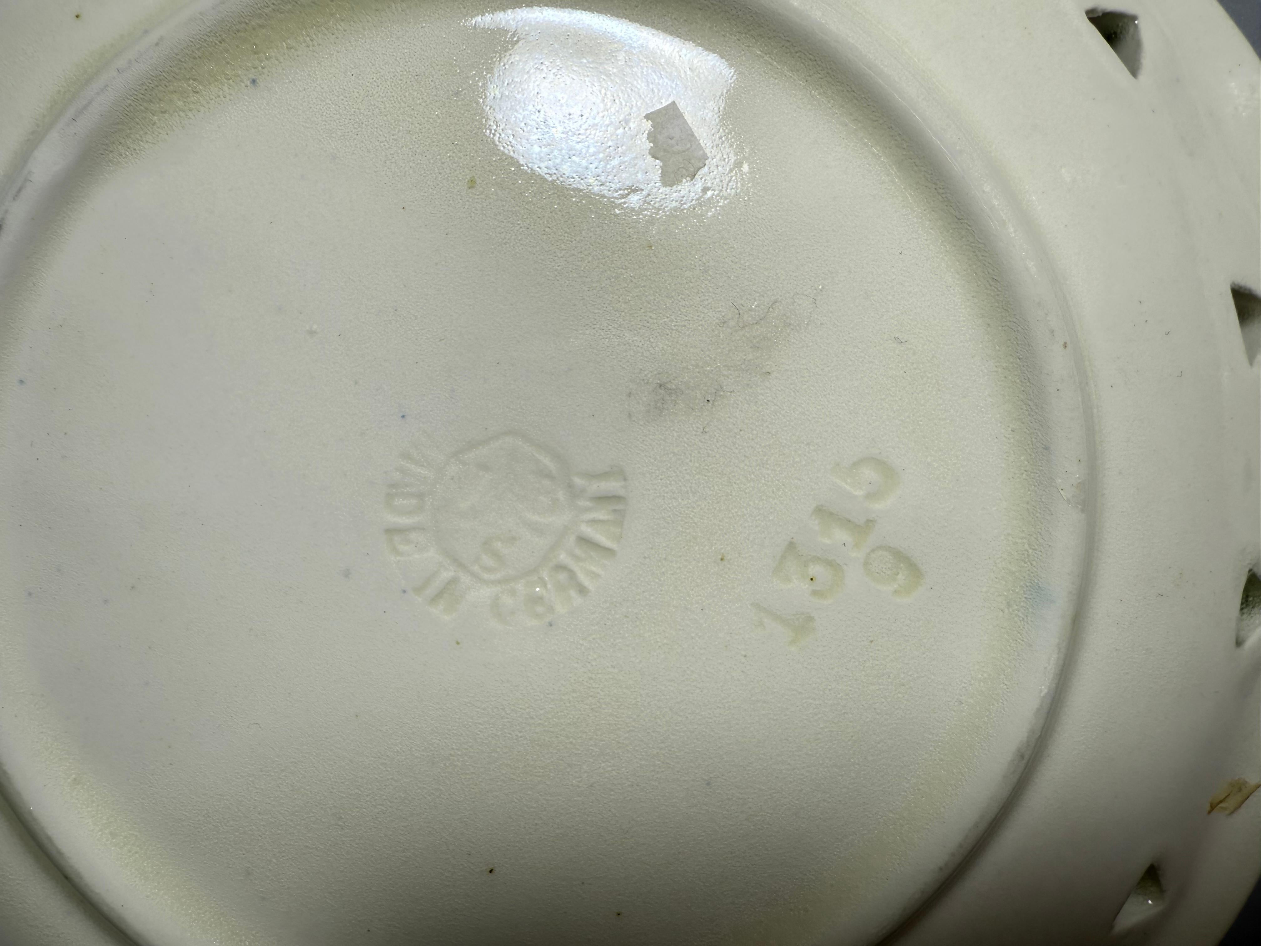 Art Nouveau Quatre Majoliques Villeroy & Boch Allemagne Début du 20ème siècle en vente 4