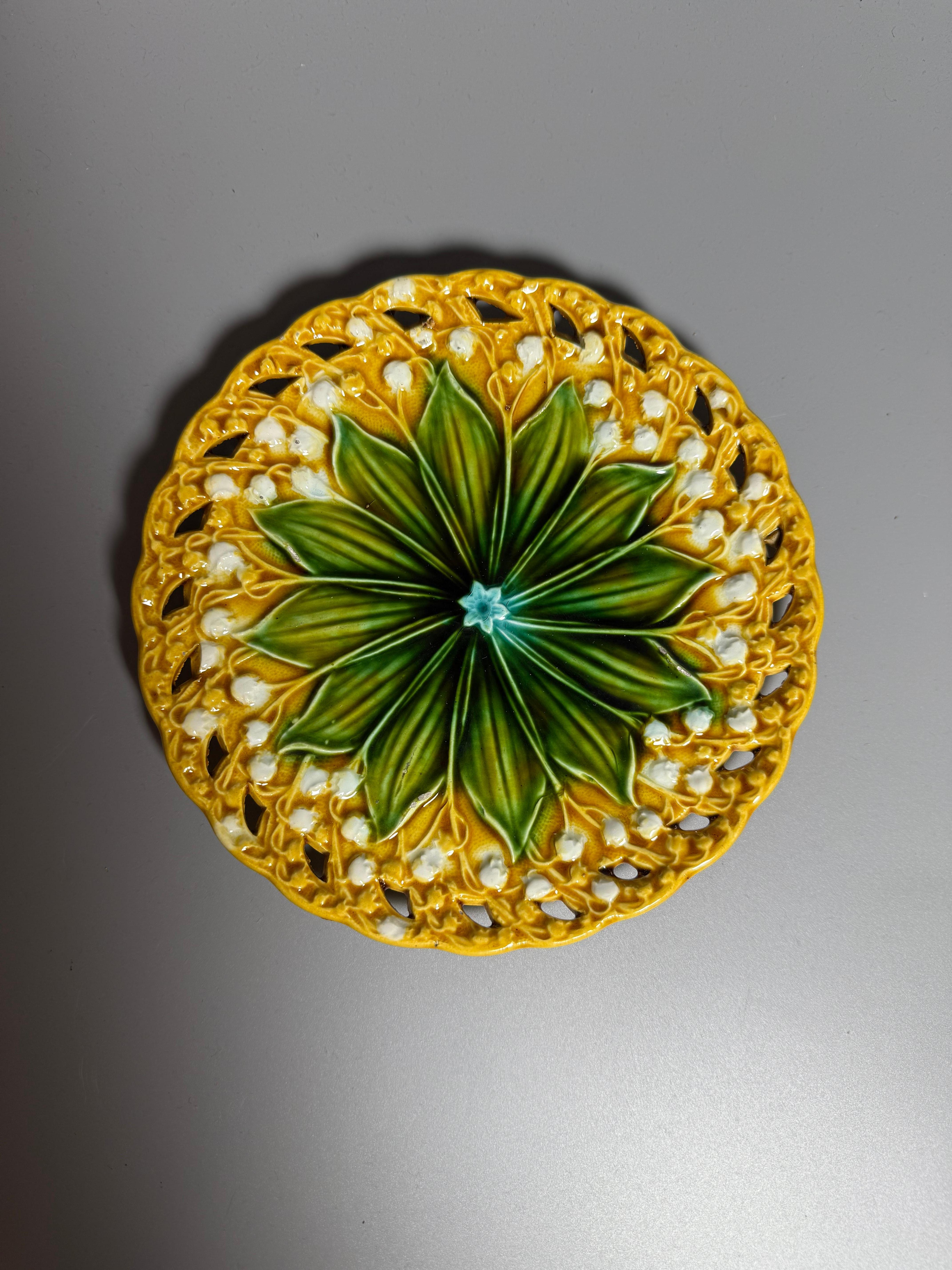 Art Nouveau Cuatro Mayólicas Villeroy & Boch Alemania Principios del siglo XX Glaseado en venta