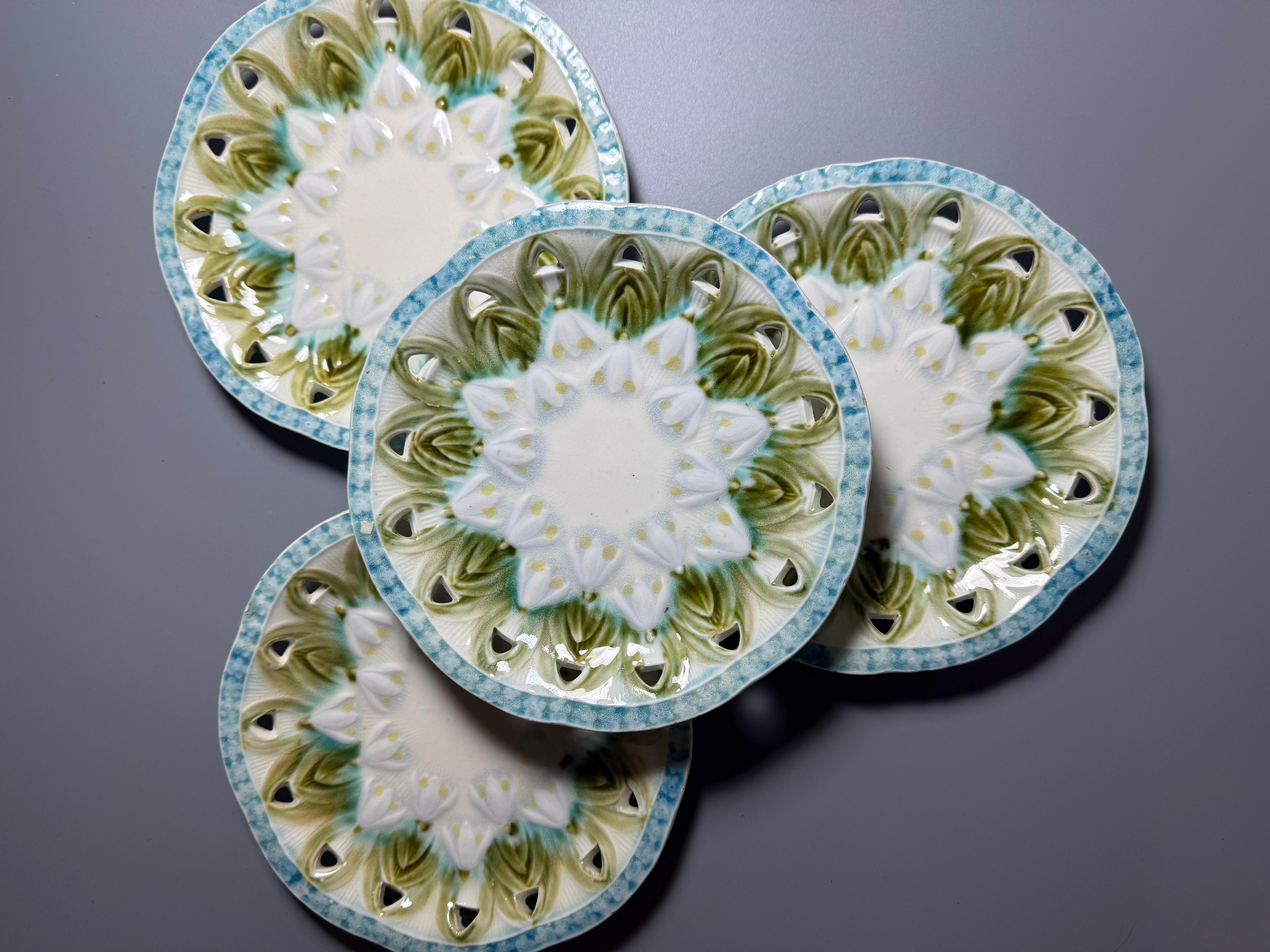 20ième siècle Art Nouveau Quatre Majoliques Villeroy & Boch Allemagne Début du 20ème siècle en vente