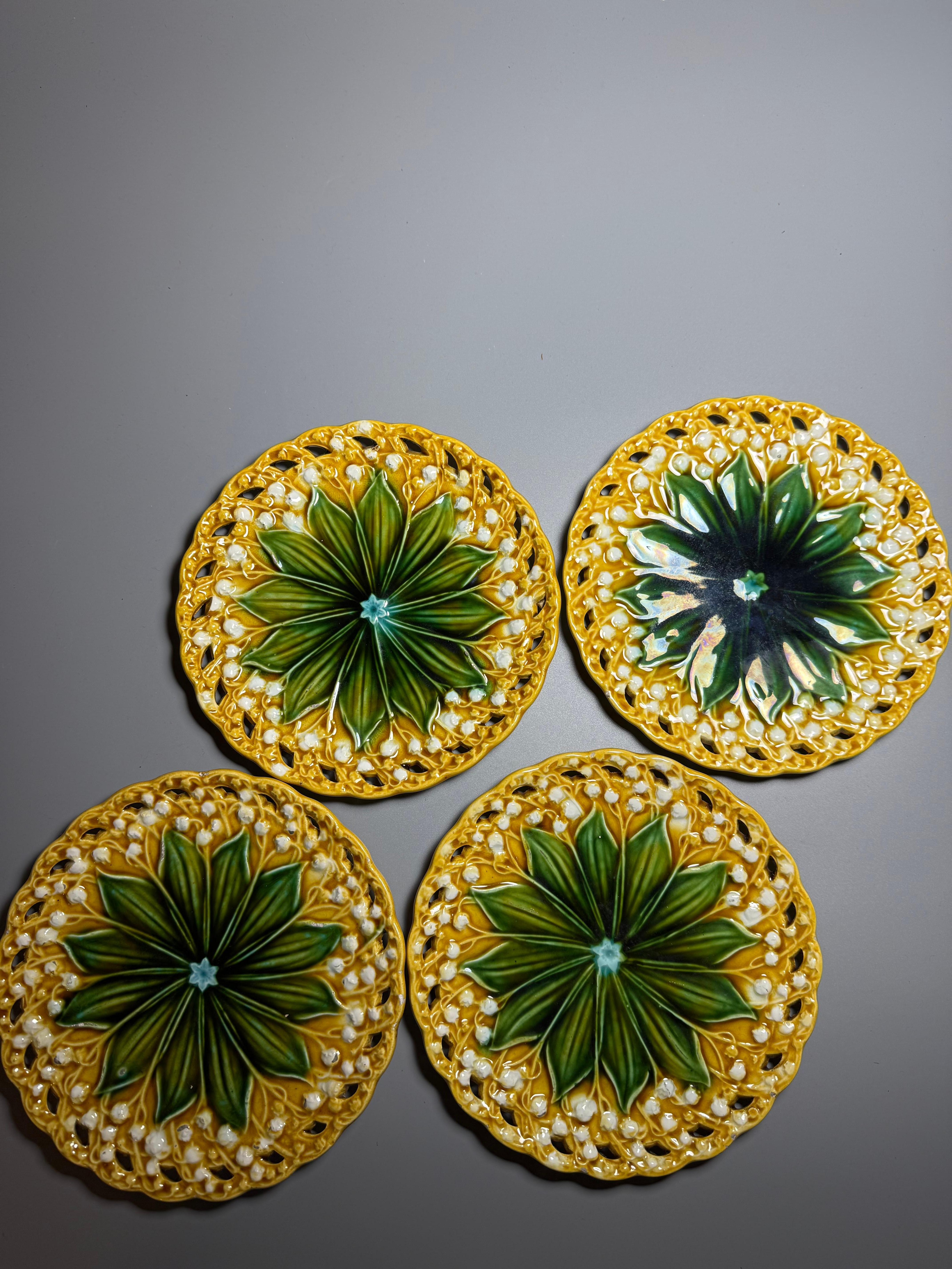 Art Nouveau Cuatro Mayólicas Villeroy & Boch Alemania Principios del siglo XX en venta 1