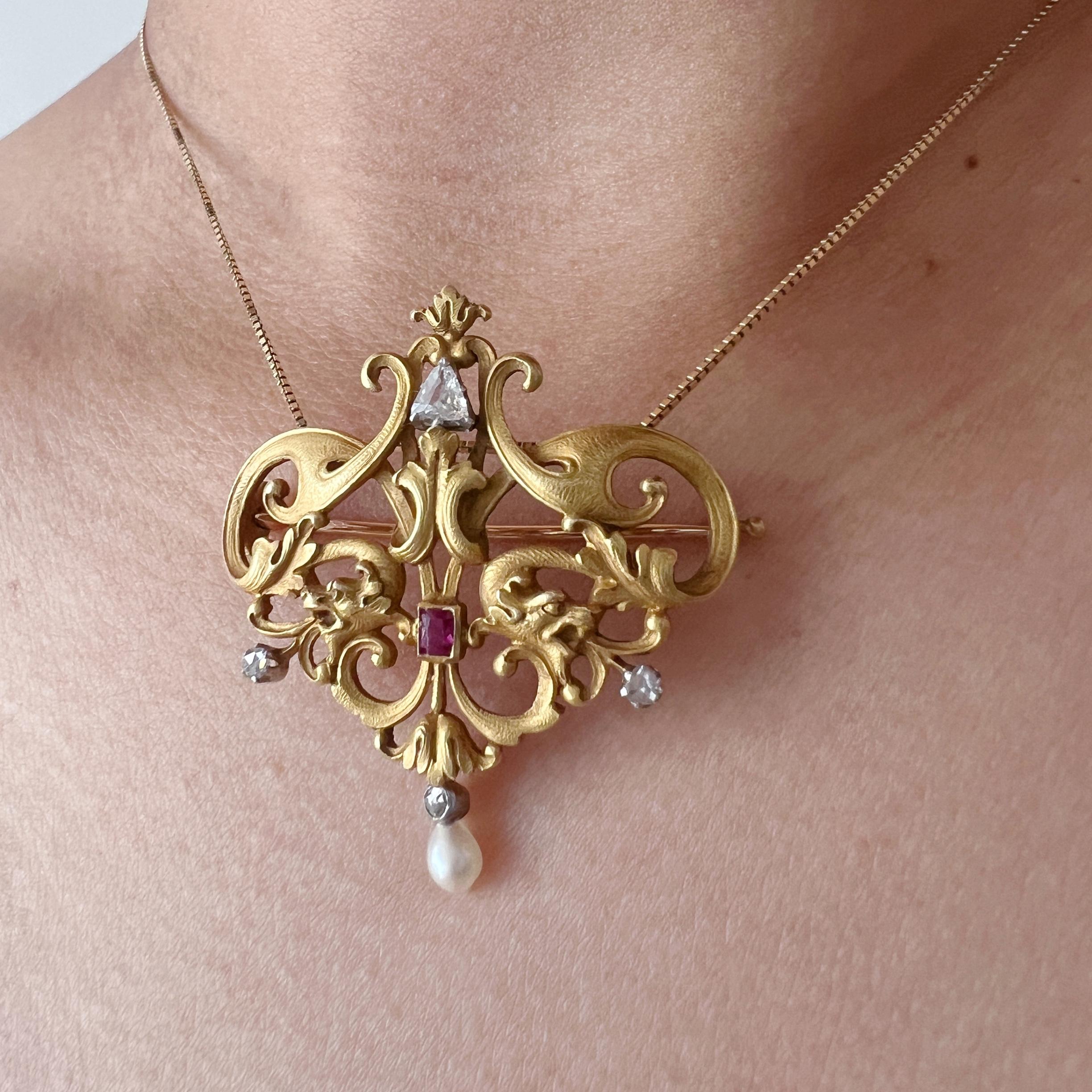 Art Nouveau French 18K gold double chimera griffon dragon pendant brooch For Sale 4
