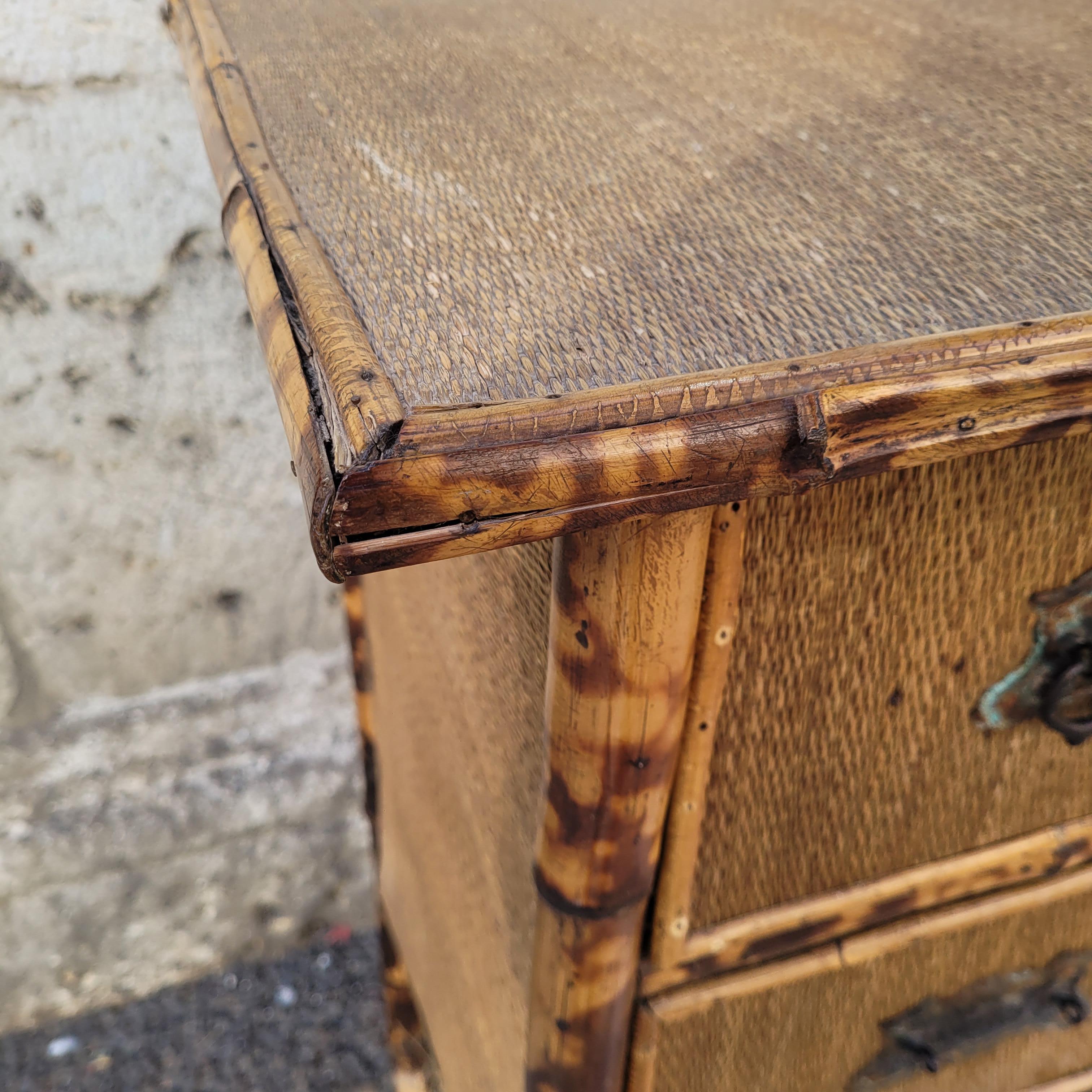 Art Nouveau Französisch Bambus und Rattan Kommode Orientalismus im Angebot 12