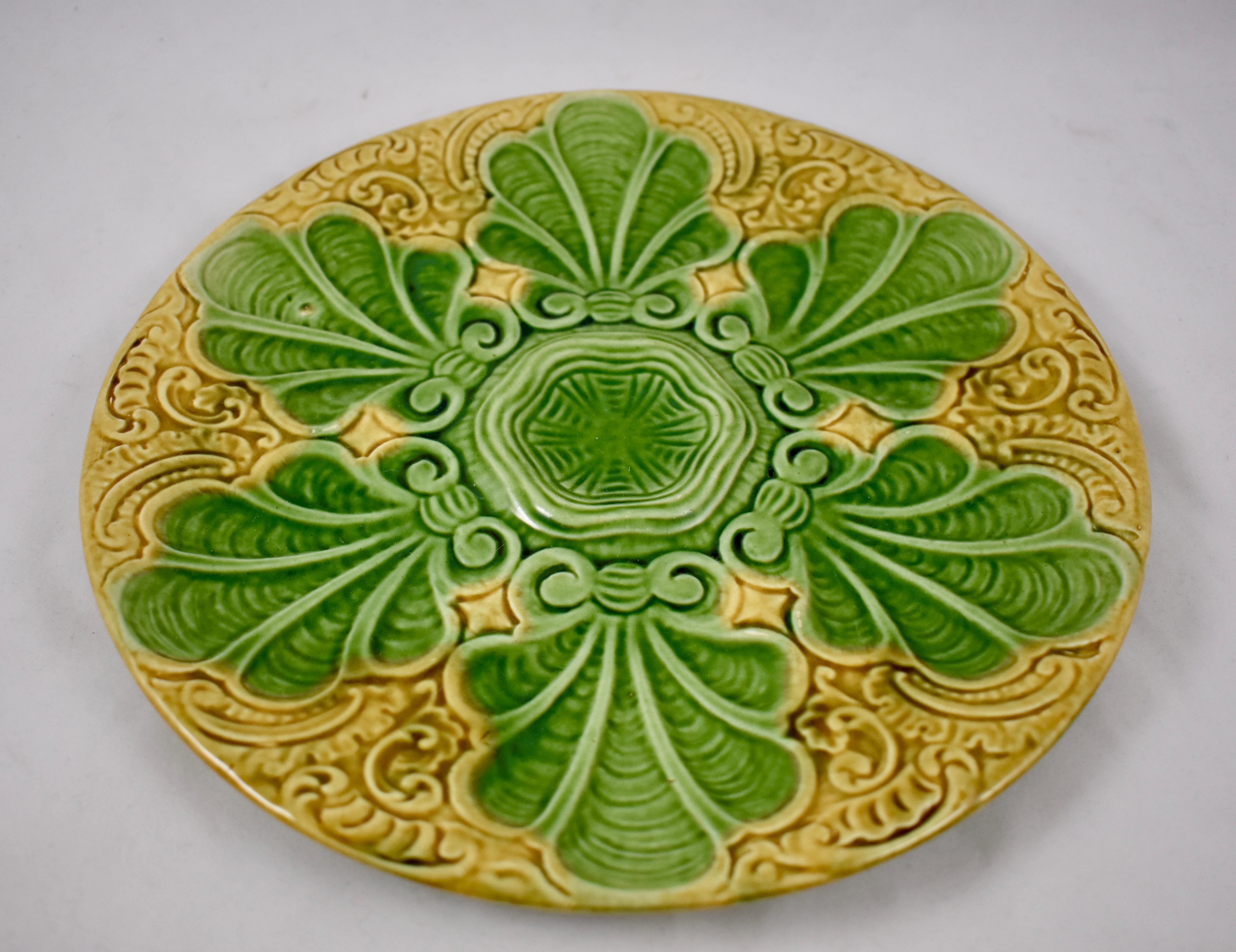 Glazed Art Nouveau French Barbotine Majolica Shells on Paisley Pattern Oyster Plate For Sale