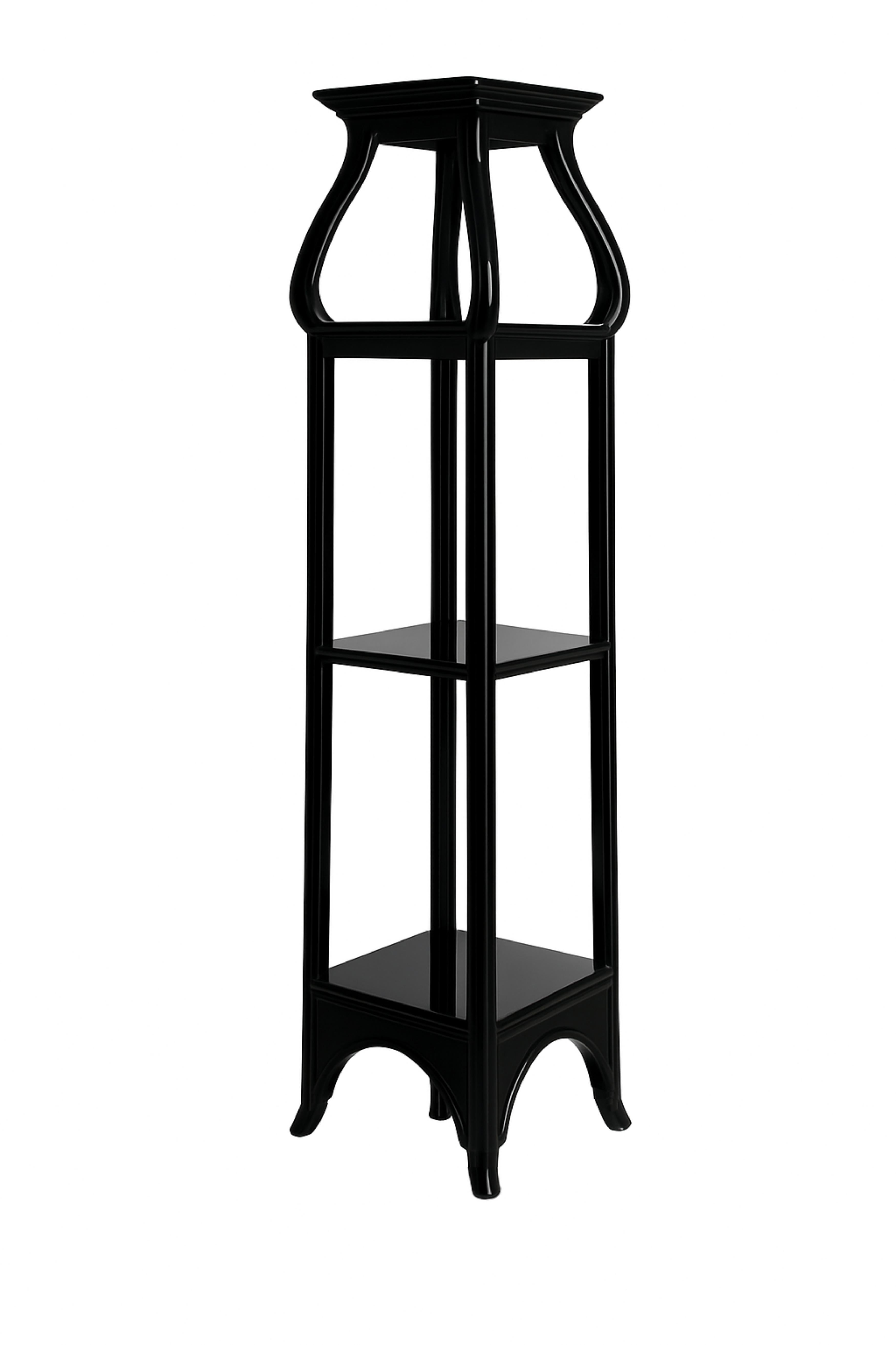 Pedestal de columna francés Art Nouveau de castaño lacado en negro, Siglo XX Castaño en venta