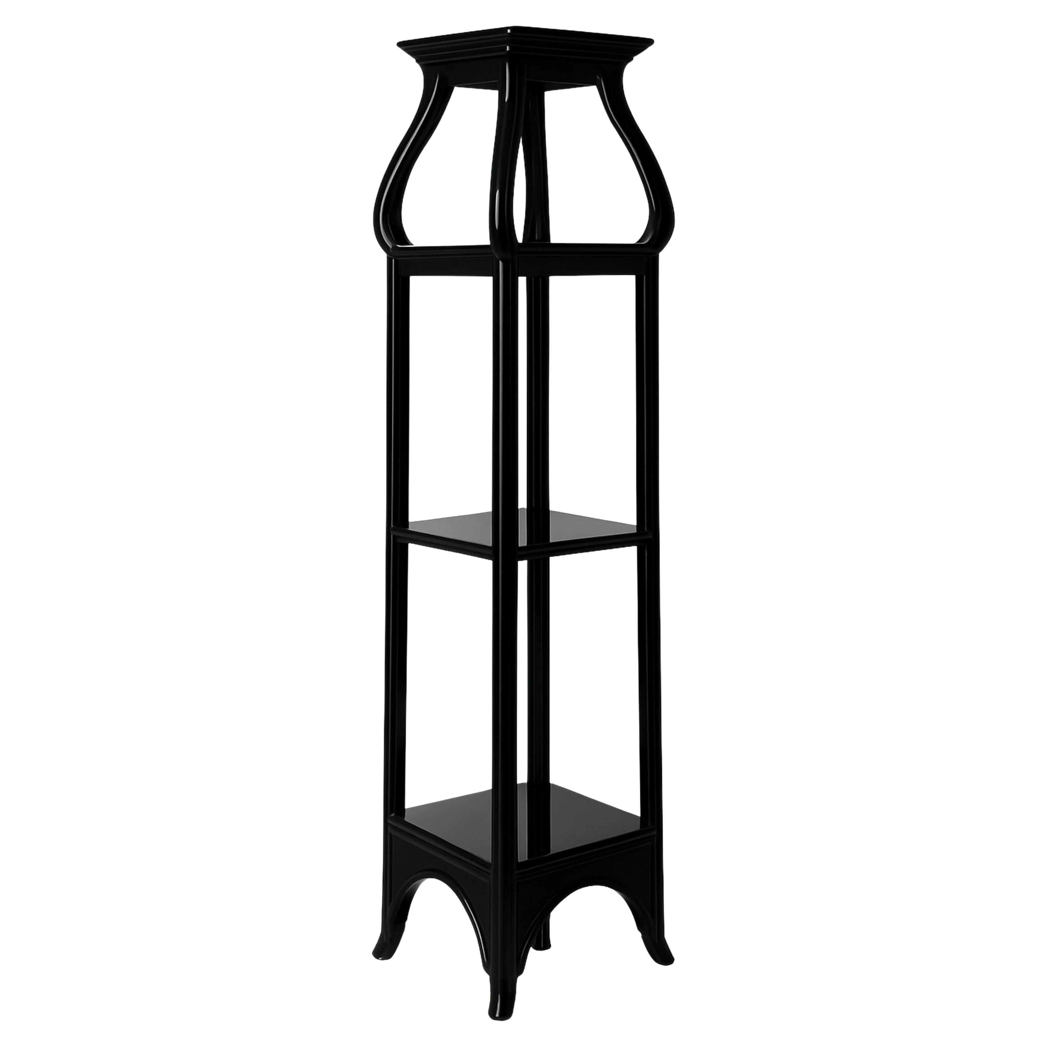 Pedestal de columna francés Art Nouveau de castaño lacado en negro, Siglo XX en venta