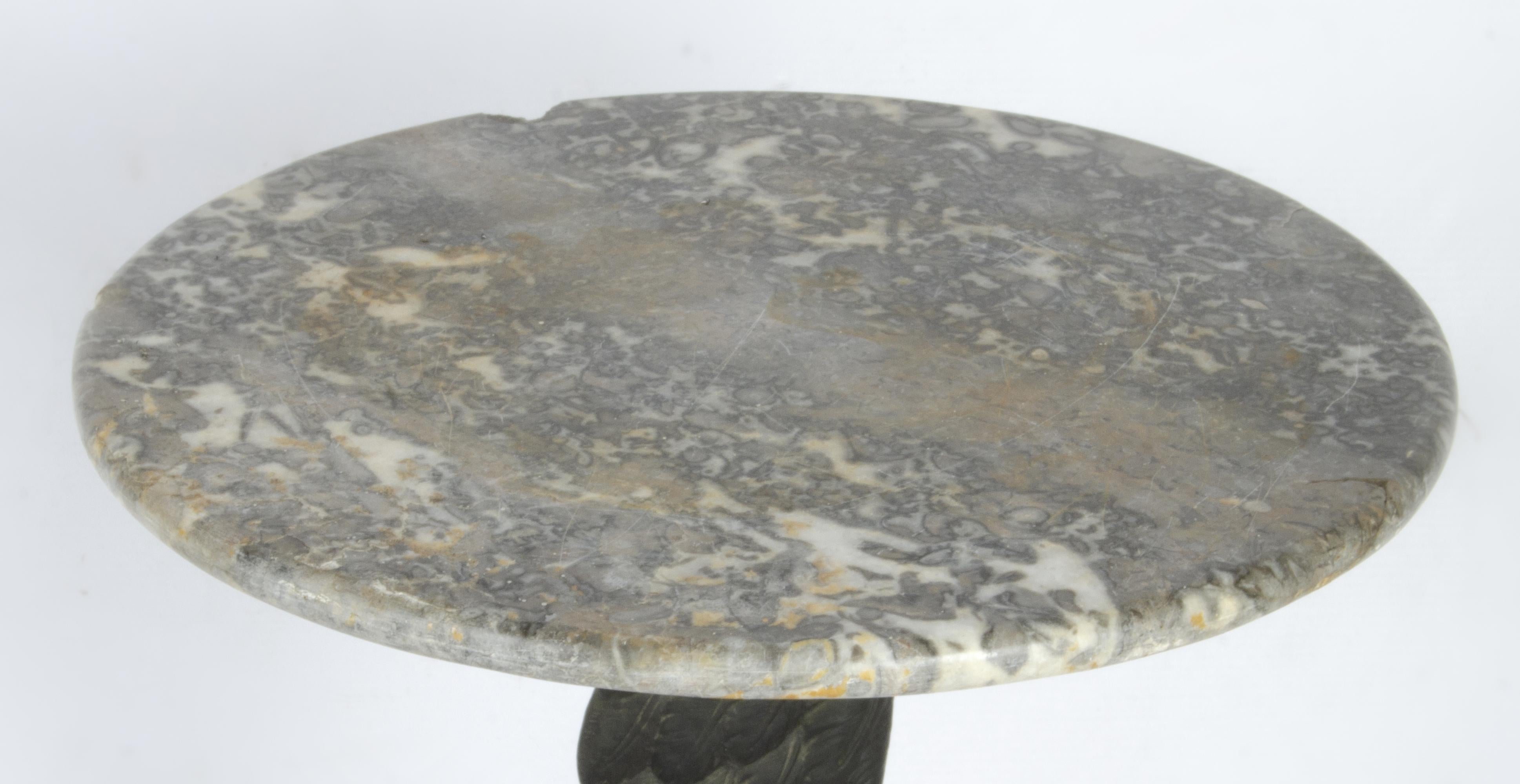 Early 20th Century Art Nouveau French Bronze and Marble Circular Ostrich Leg-Shaped Side Table For Sale