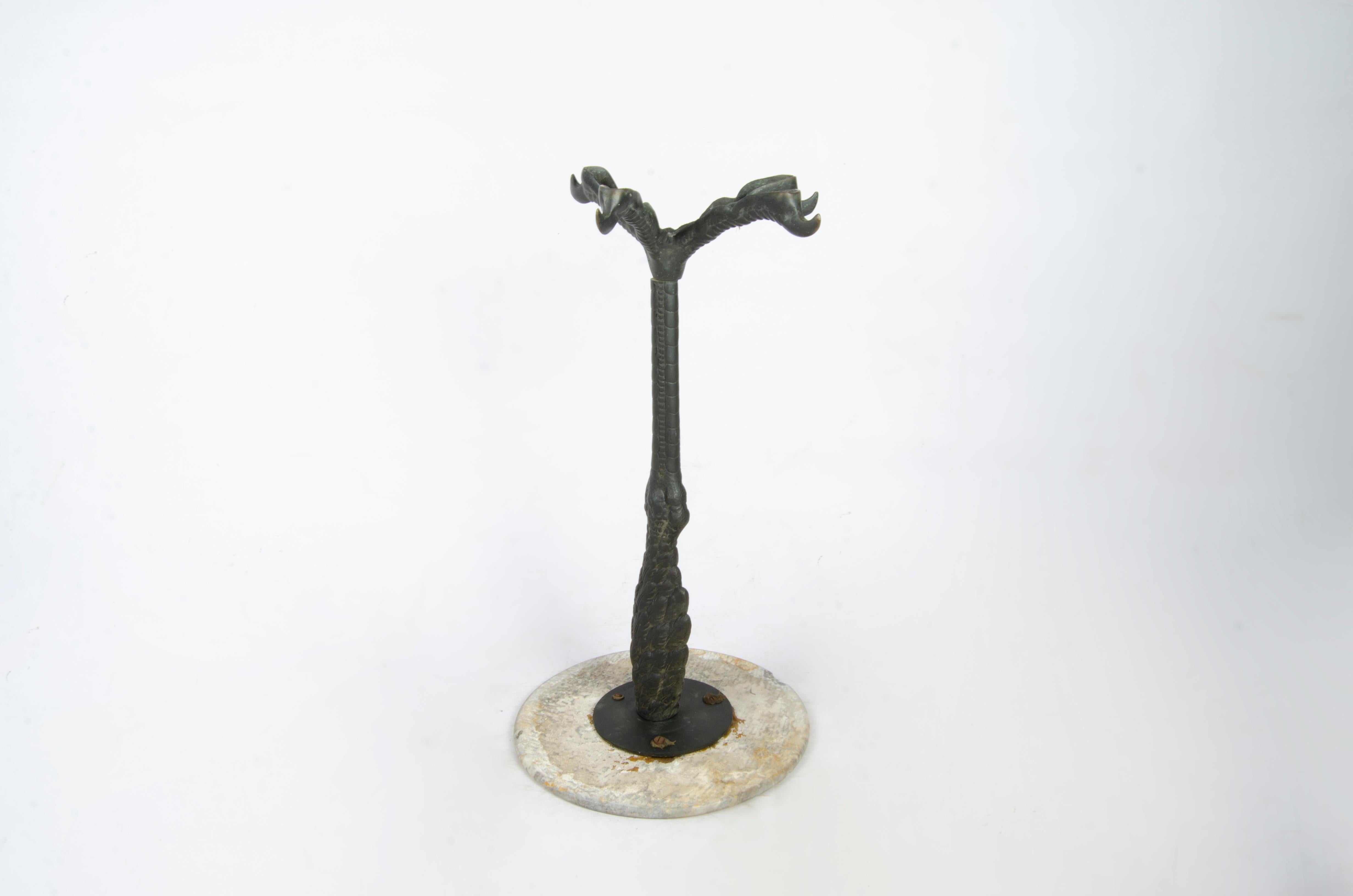 Art Nouveau French Bronze and Marble Circular Ostrich Leg-Shaped Side Table For Sale 1
