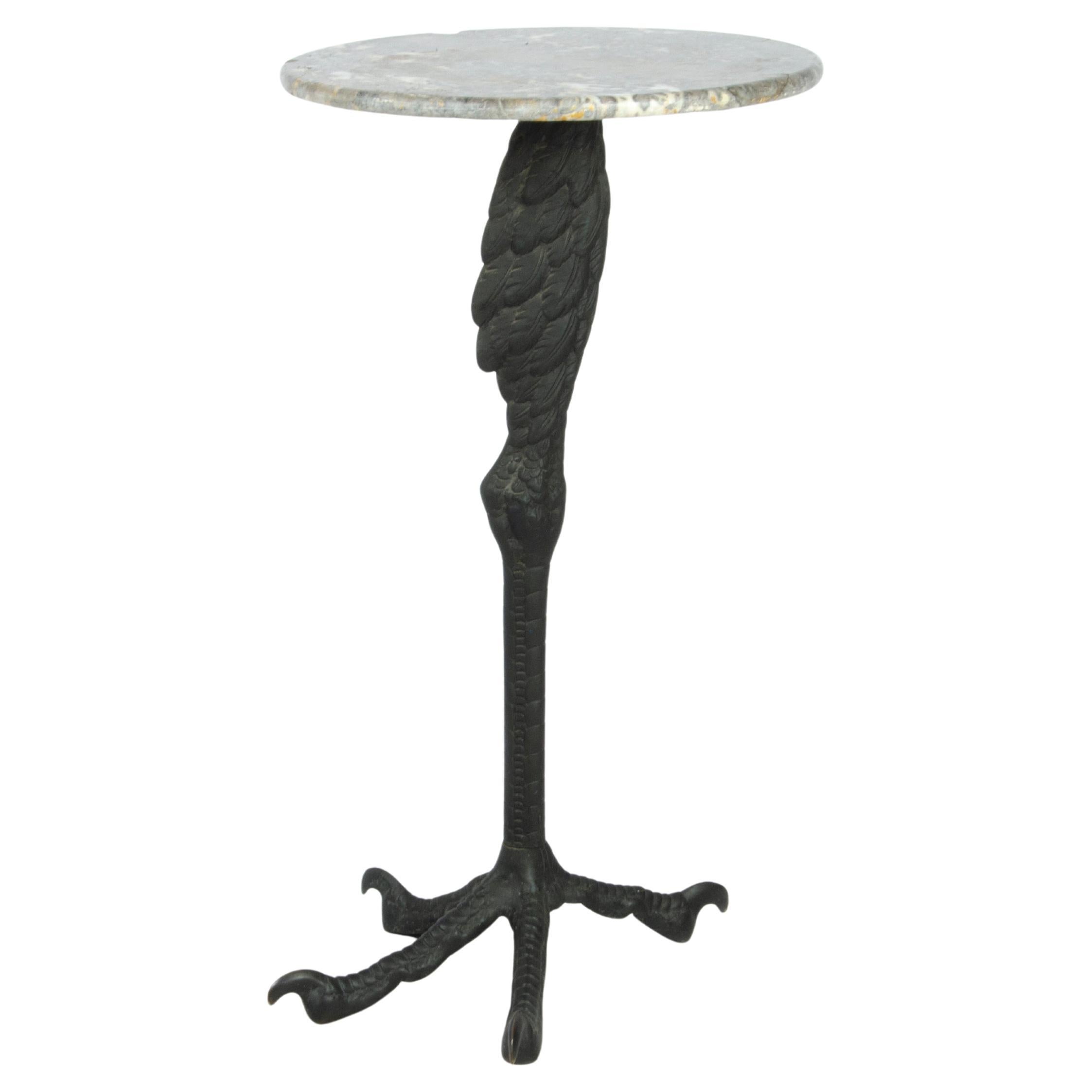Französischer Beistelltisch in Form eines Straußenbeins aus Bronze und Marmor im Art Nouveau-Stil