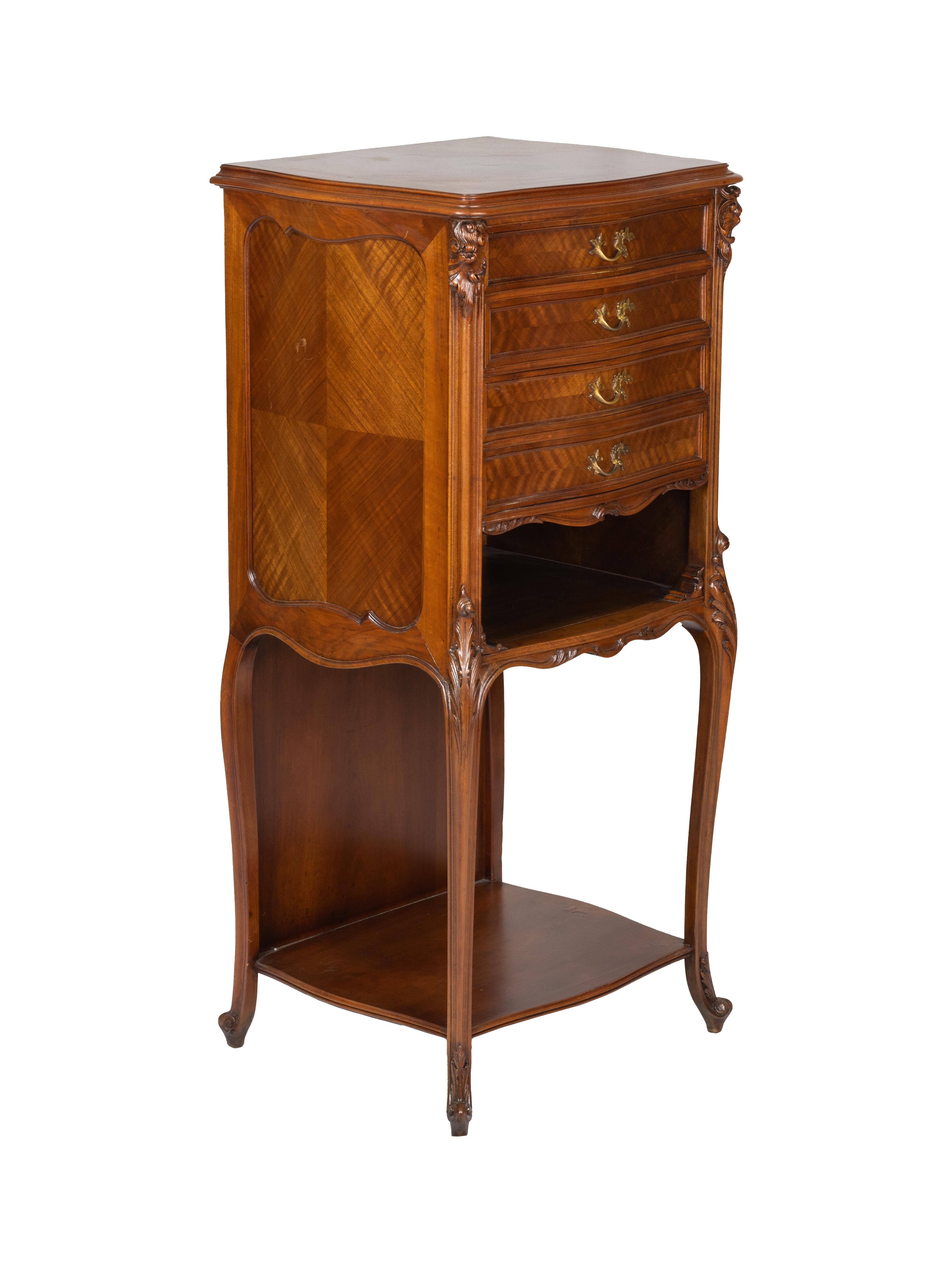 XX secolo Cassettiera francese Art Nouveau, 1900 in vendita