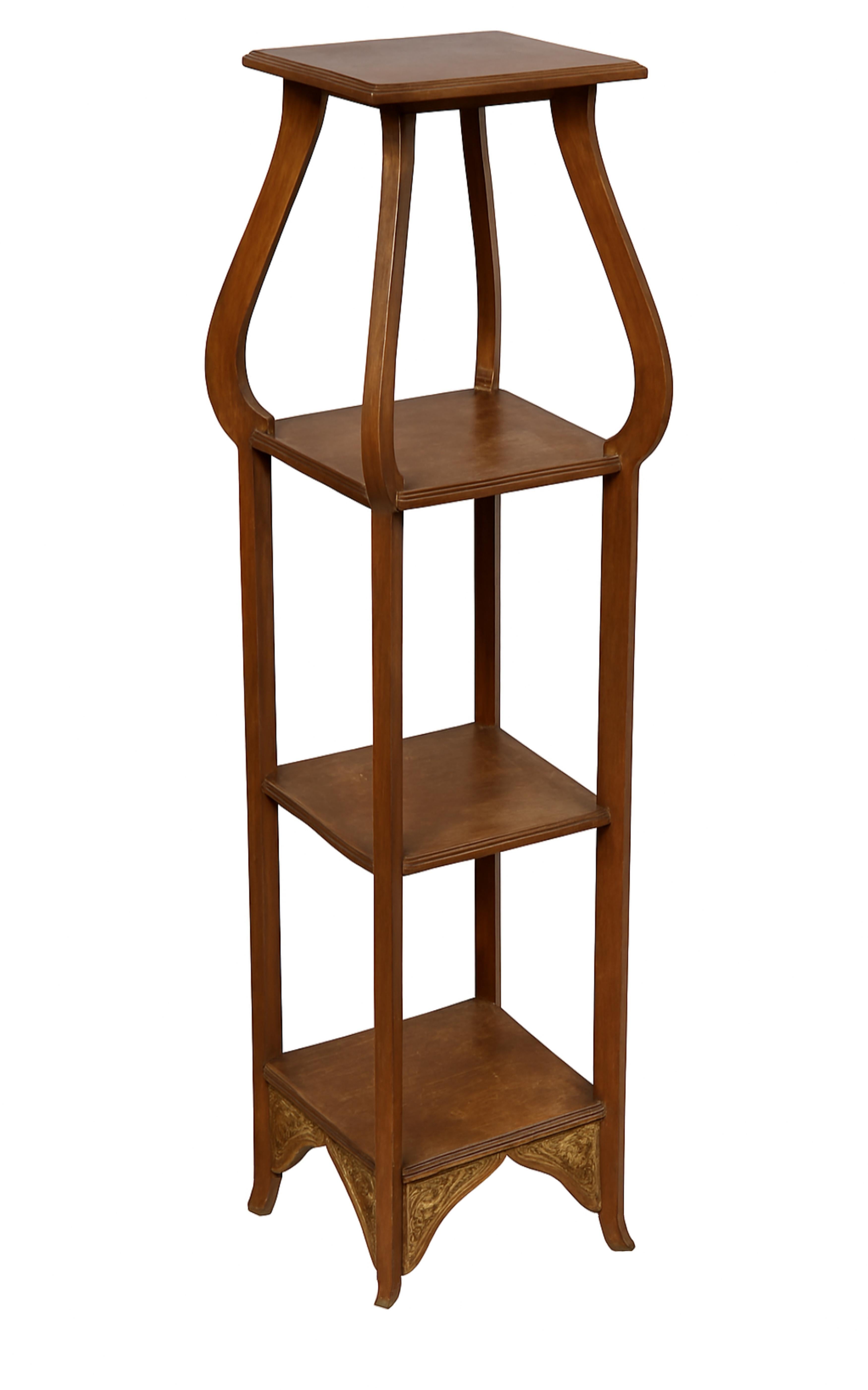 Art Nouveau French Chestnut Column Pedestal, 20th Century For Sale 5