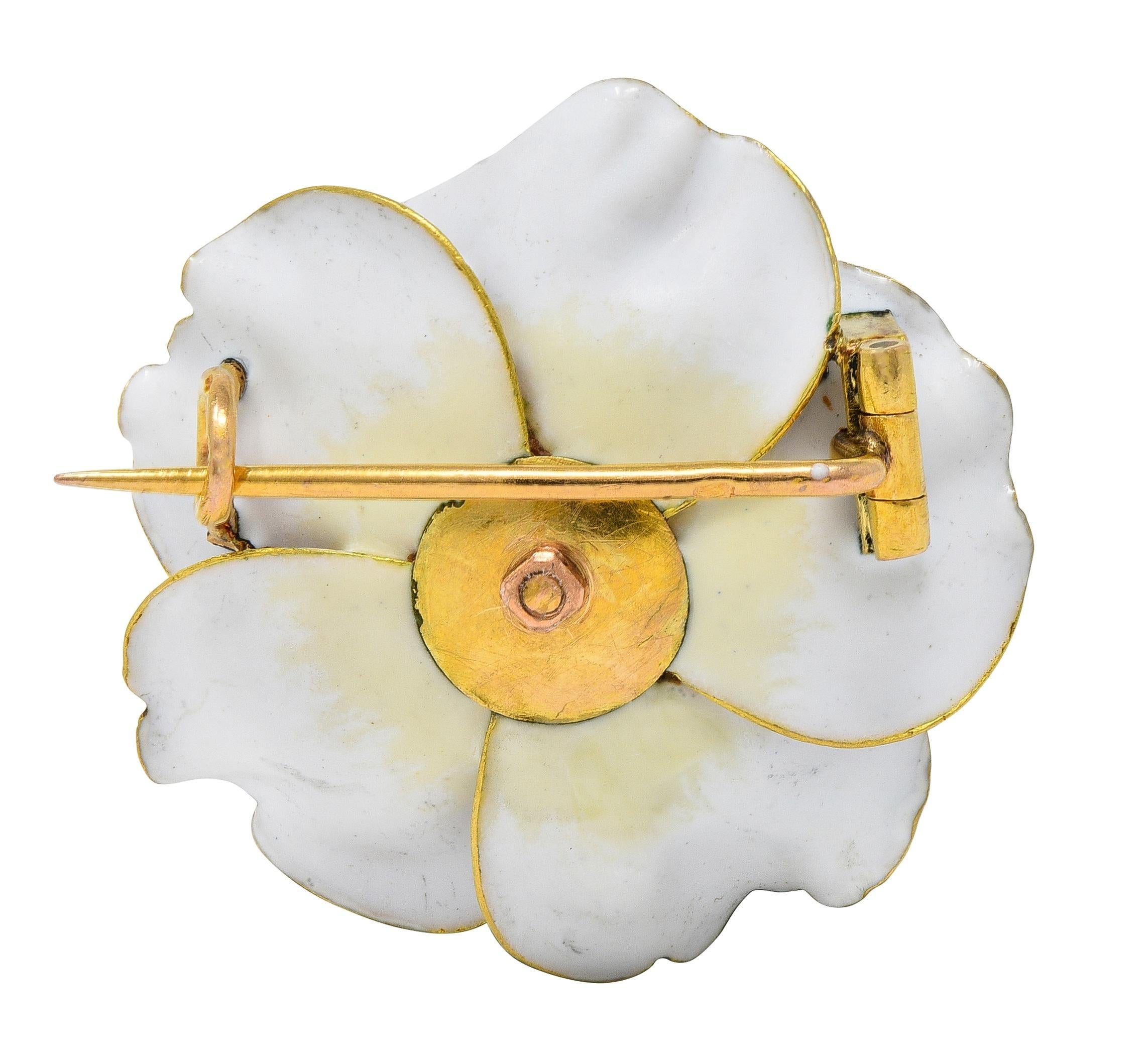 Art Nouveau Französisch Diamant Perle Weiß Emaille 18K Gelb Antike Stiefmütterchen Brosche (Rundschliff) im Angebot